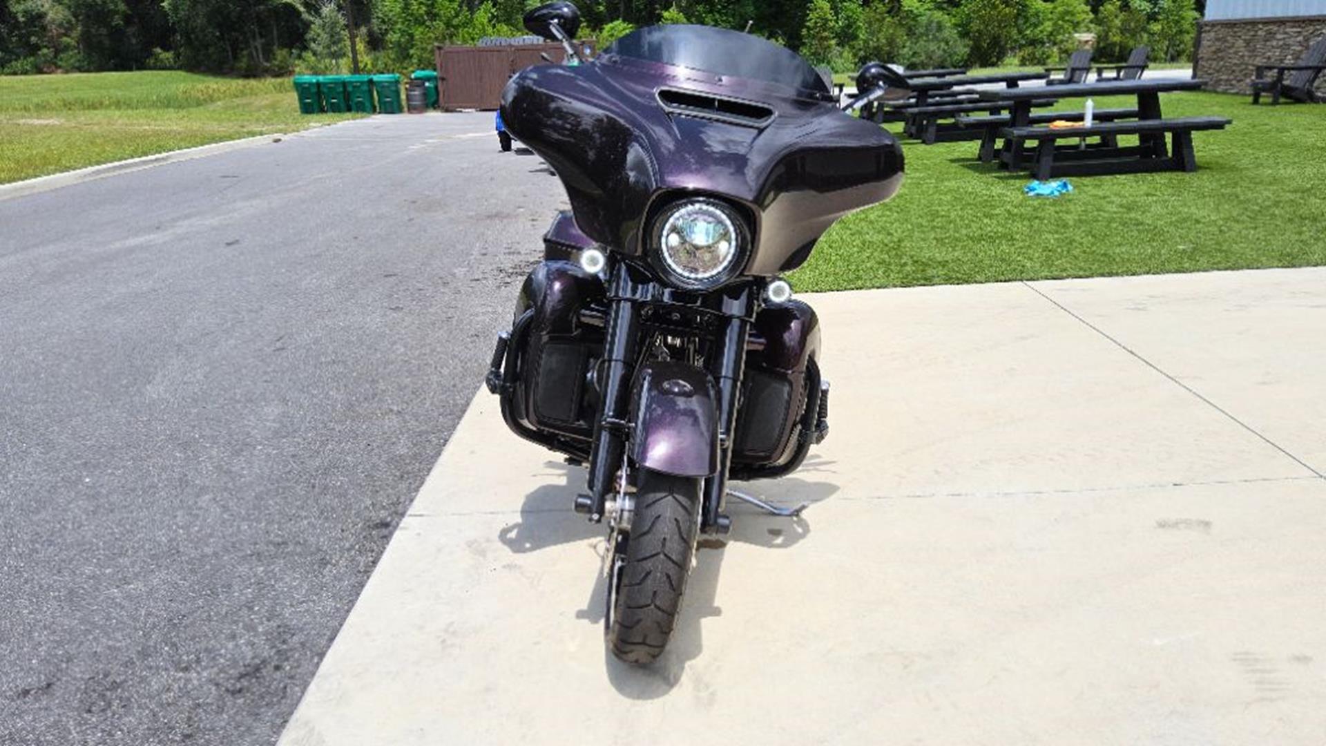 2016 Harley-Davidson Street Glide® Special 6