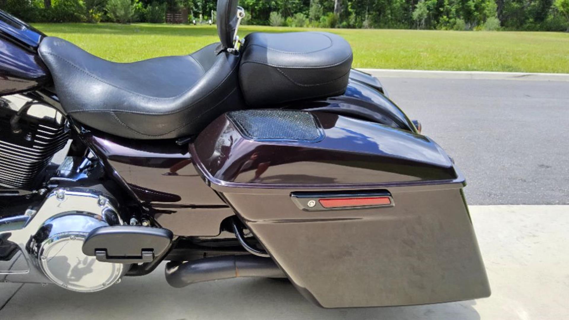 2016 Harley-Davidson Street Glide® Special 9