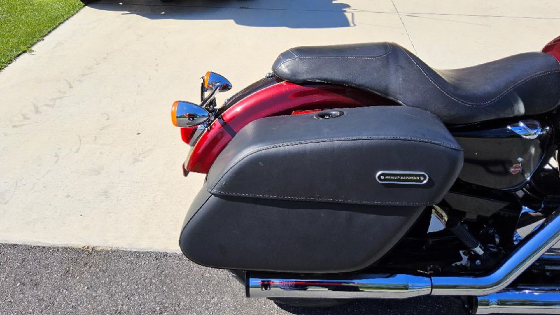 2015 Harley-Davidson 1200 Custom 3