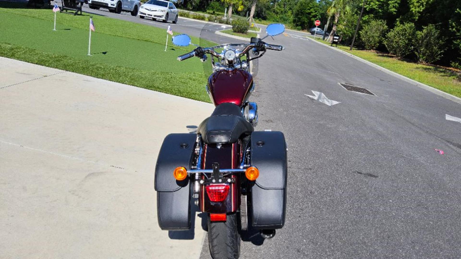 2015 Harley-Davidson 1200 Custom 10