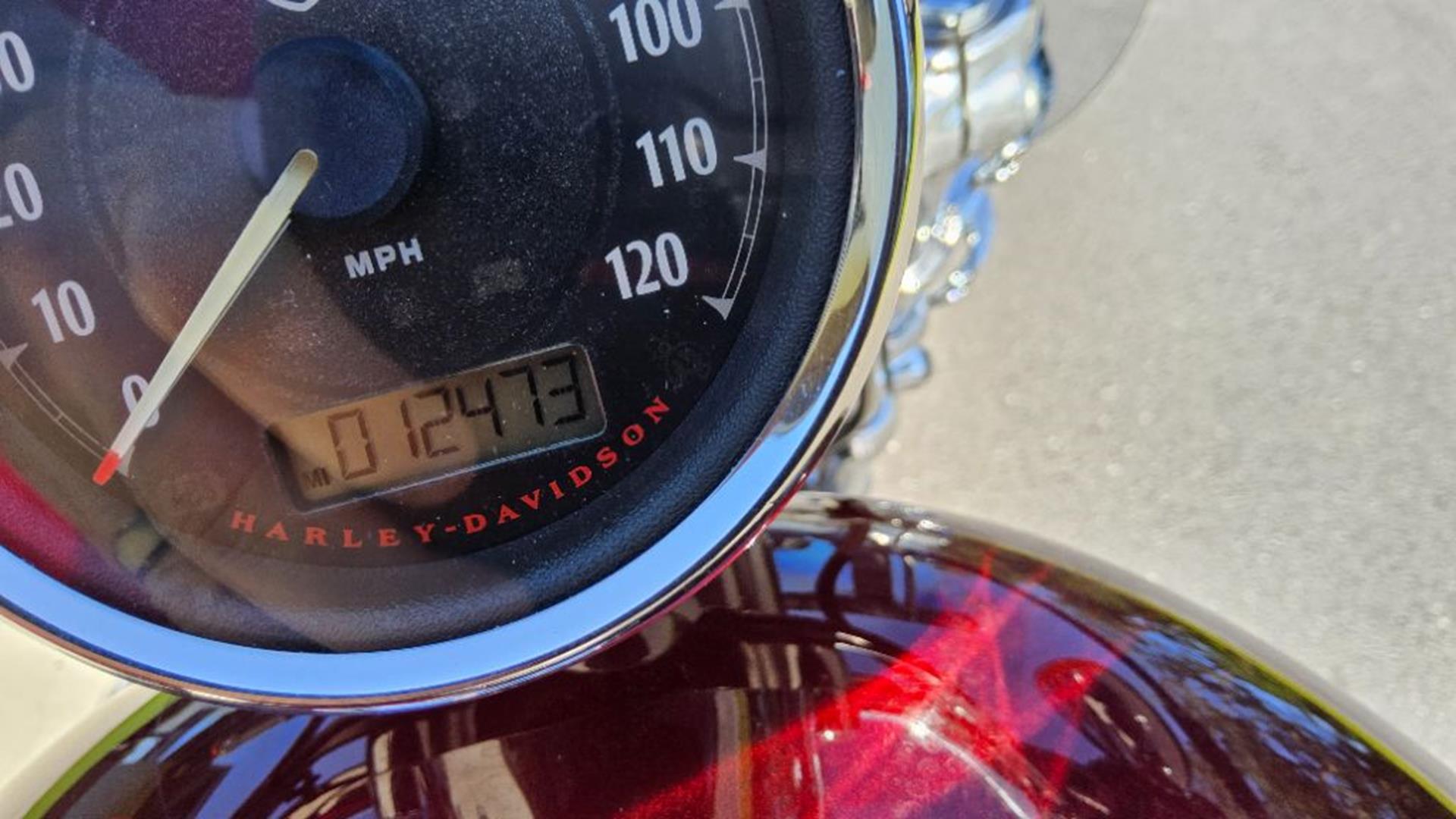 2015 Harley-Davidson 1200 Custom 12