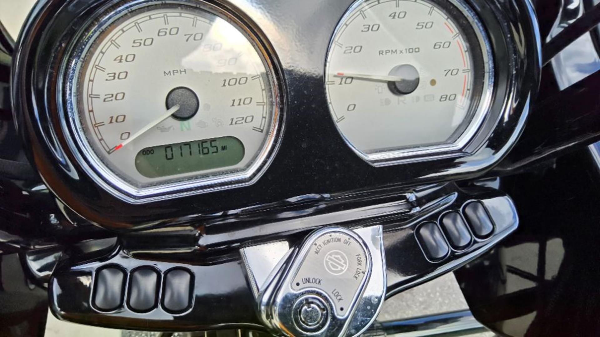 2016 Harley-Davidson Road Glide® Special 12