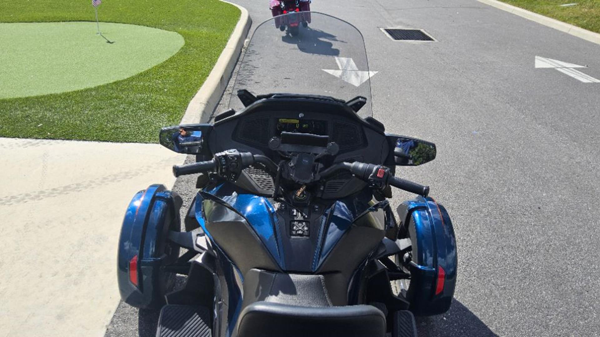 2020 Can-Am™ Spyder RT Limited 12