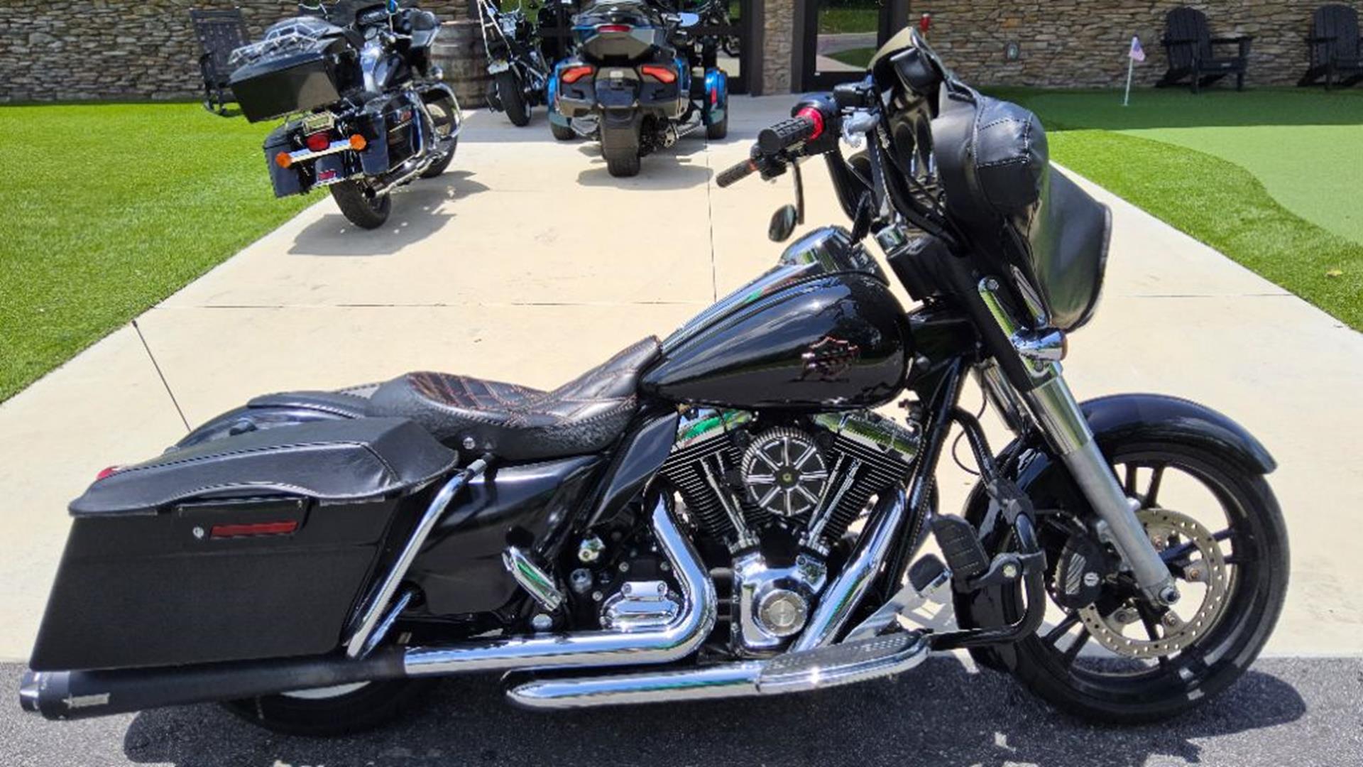 2009 Harley-Davidson Street Glide® 1