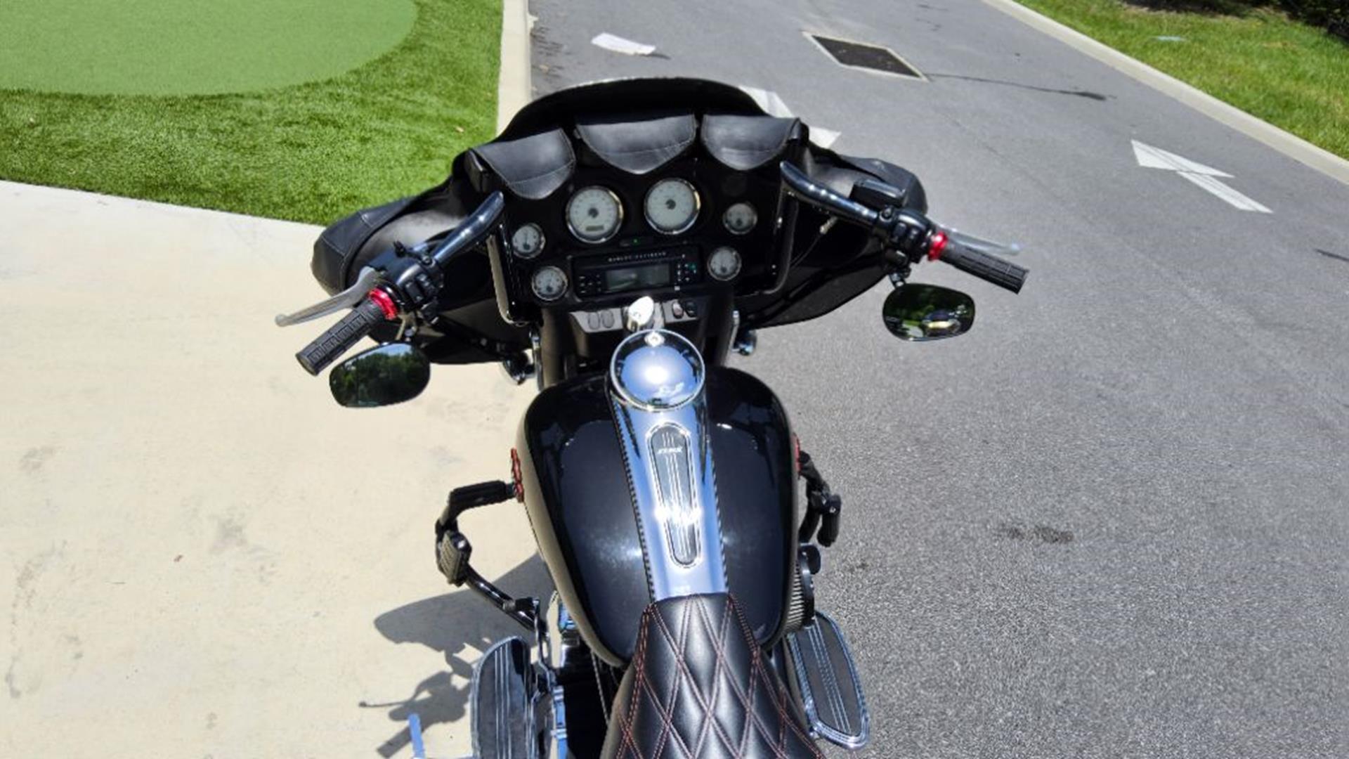 2009 Harley-Davidson Street Glide® 11