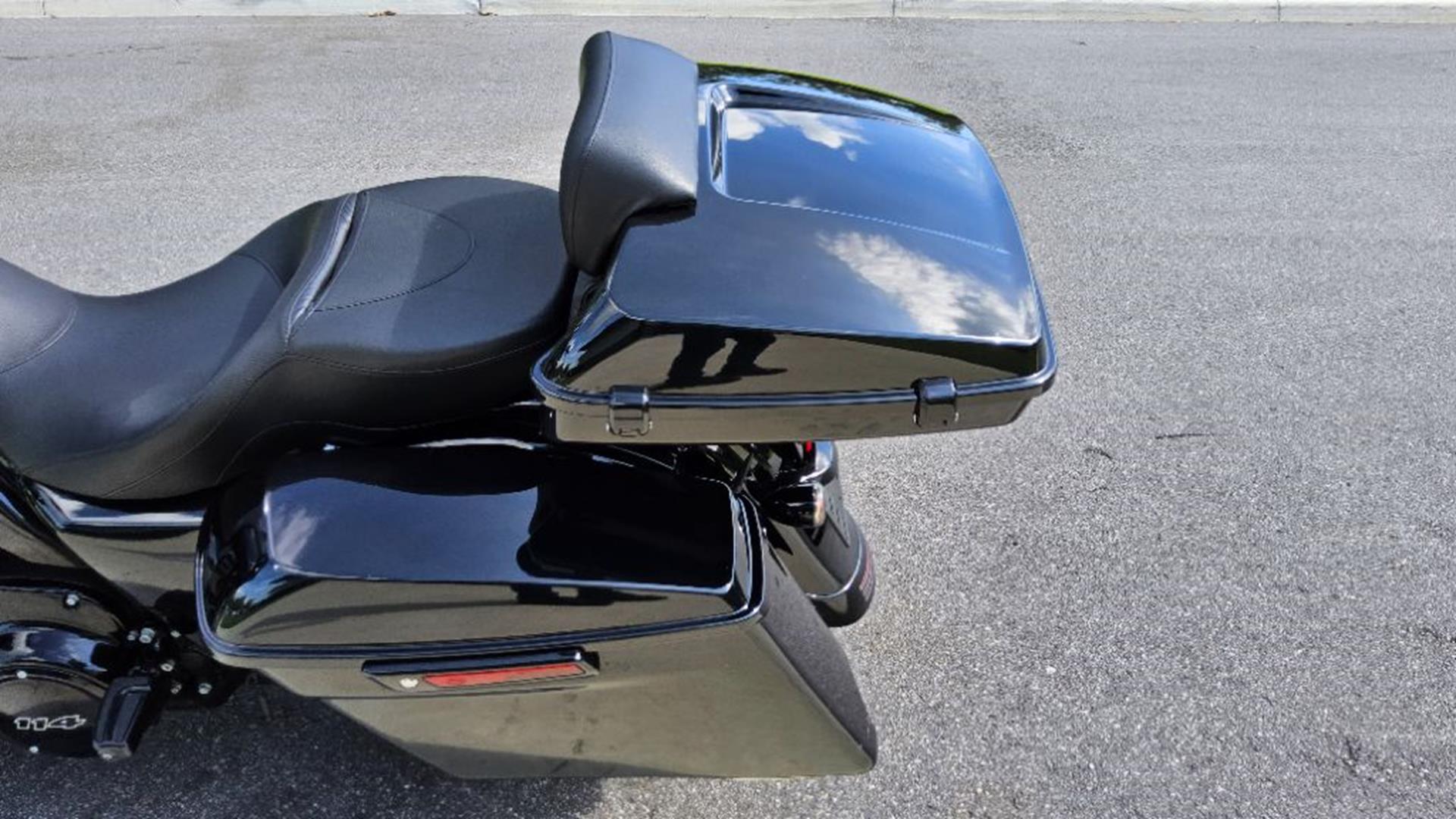 2019 Harley-Davidson Road Glide® Special 9