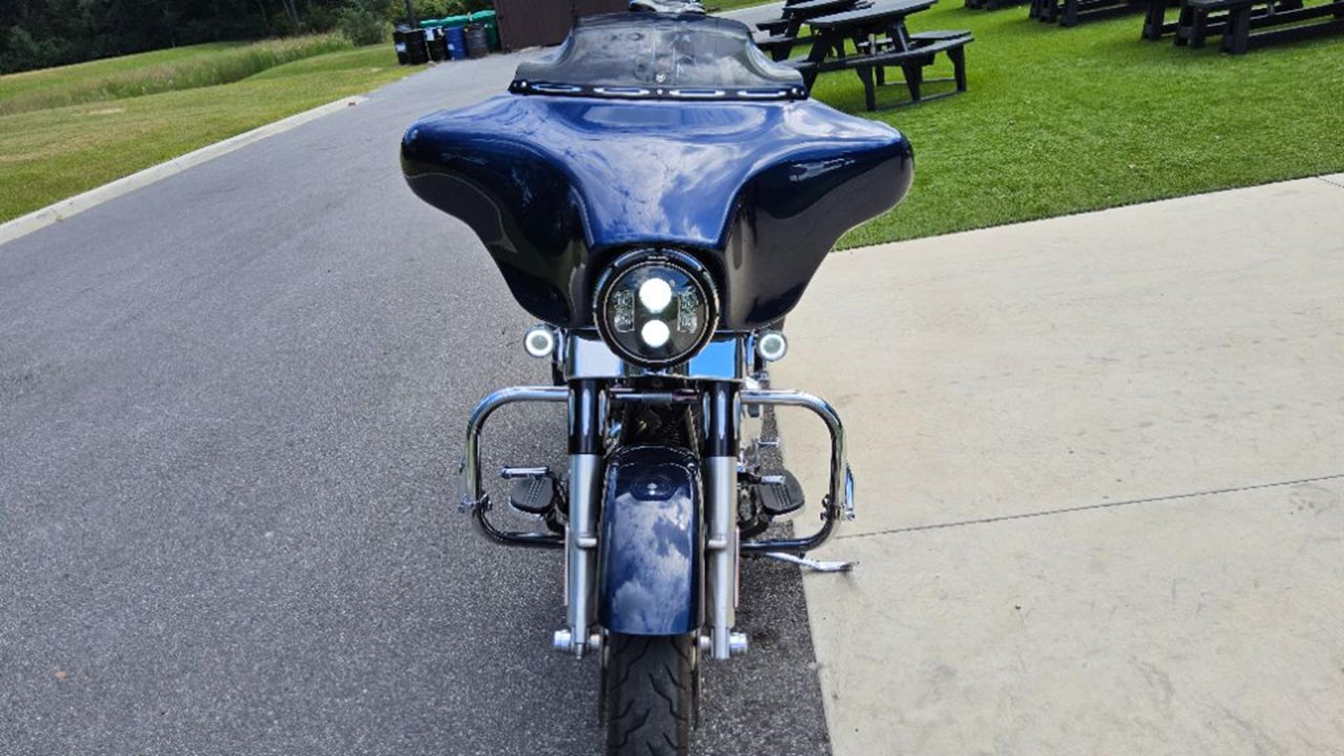 2012 Harley-Davidson Street Glide® 6