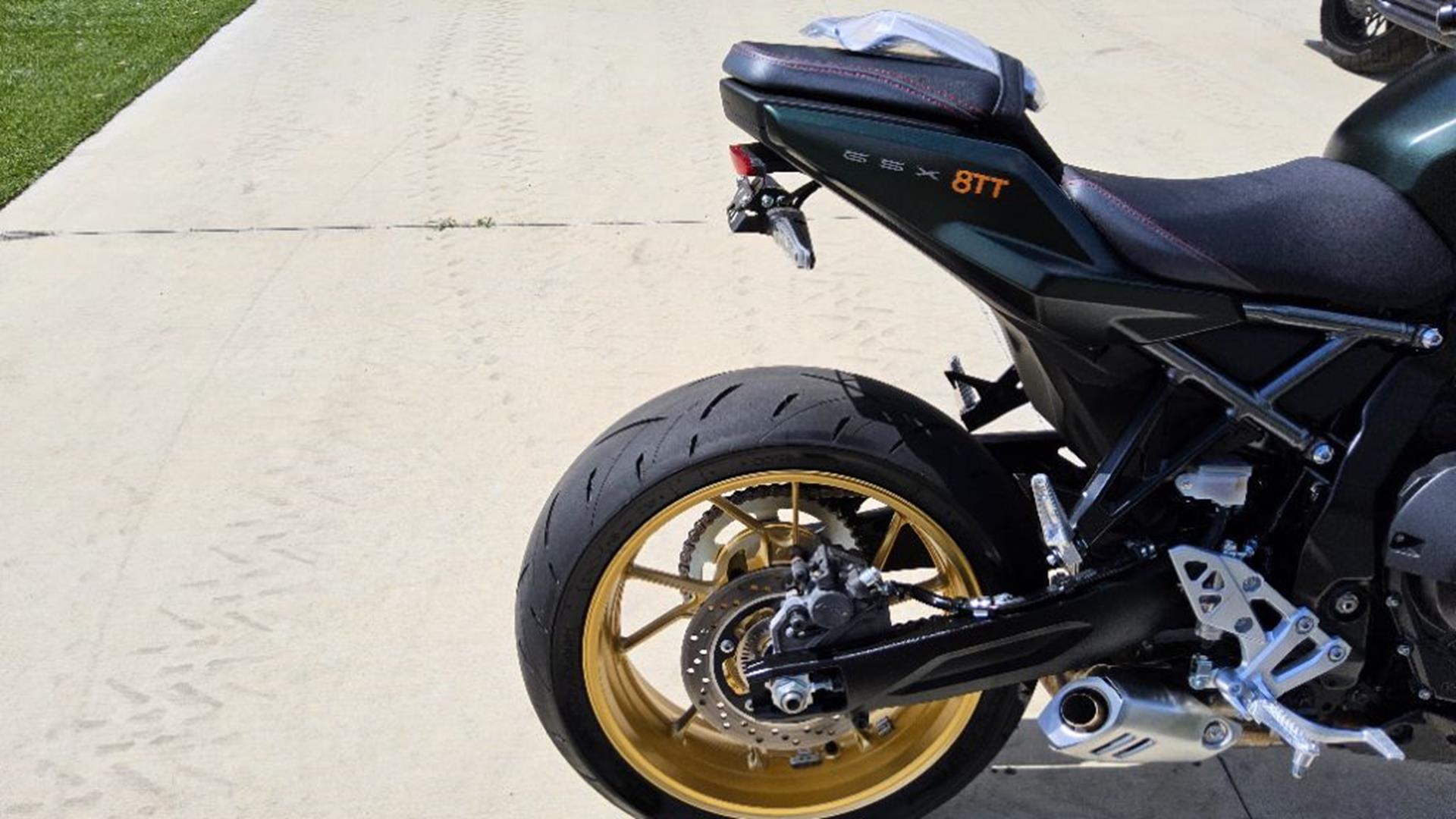 2026 Suzuki GSX-8TT 3