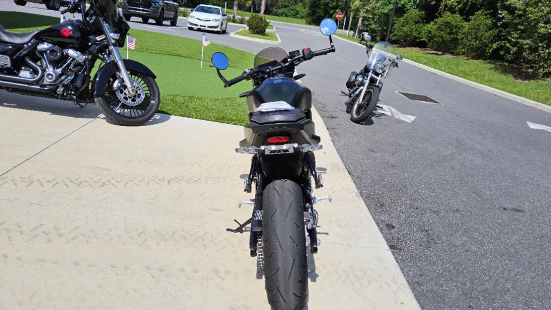 2026 Suzuki GSX-8TT 10