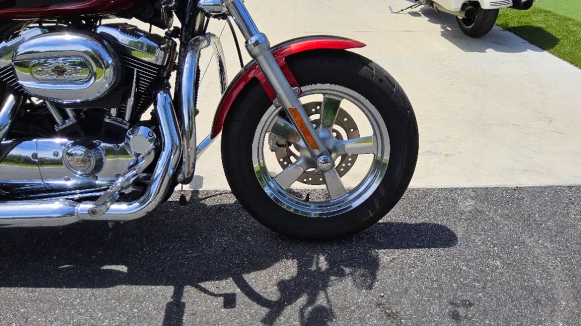 2012 Harley-Davidson Sportster® 1200 Custom 5
