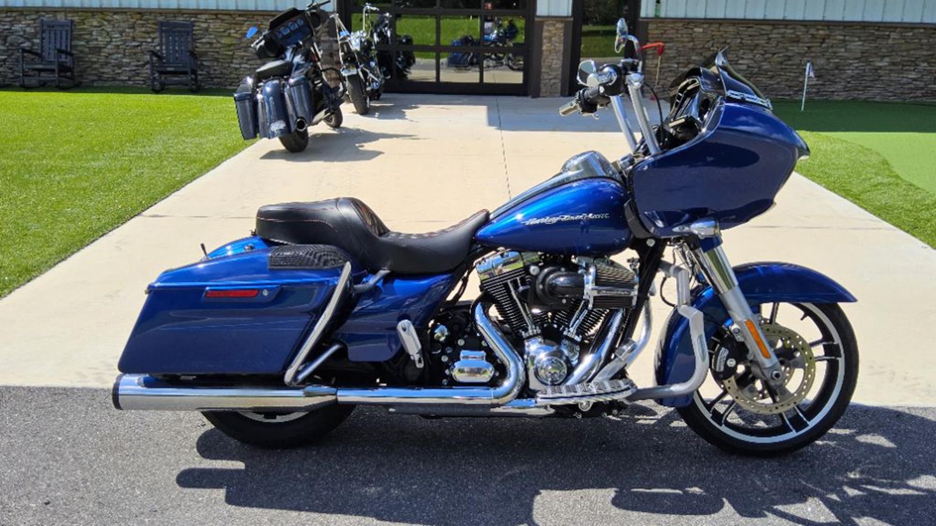 2016 Harley-Davidson Road Glide® Special 1