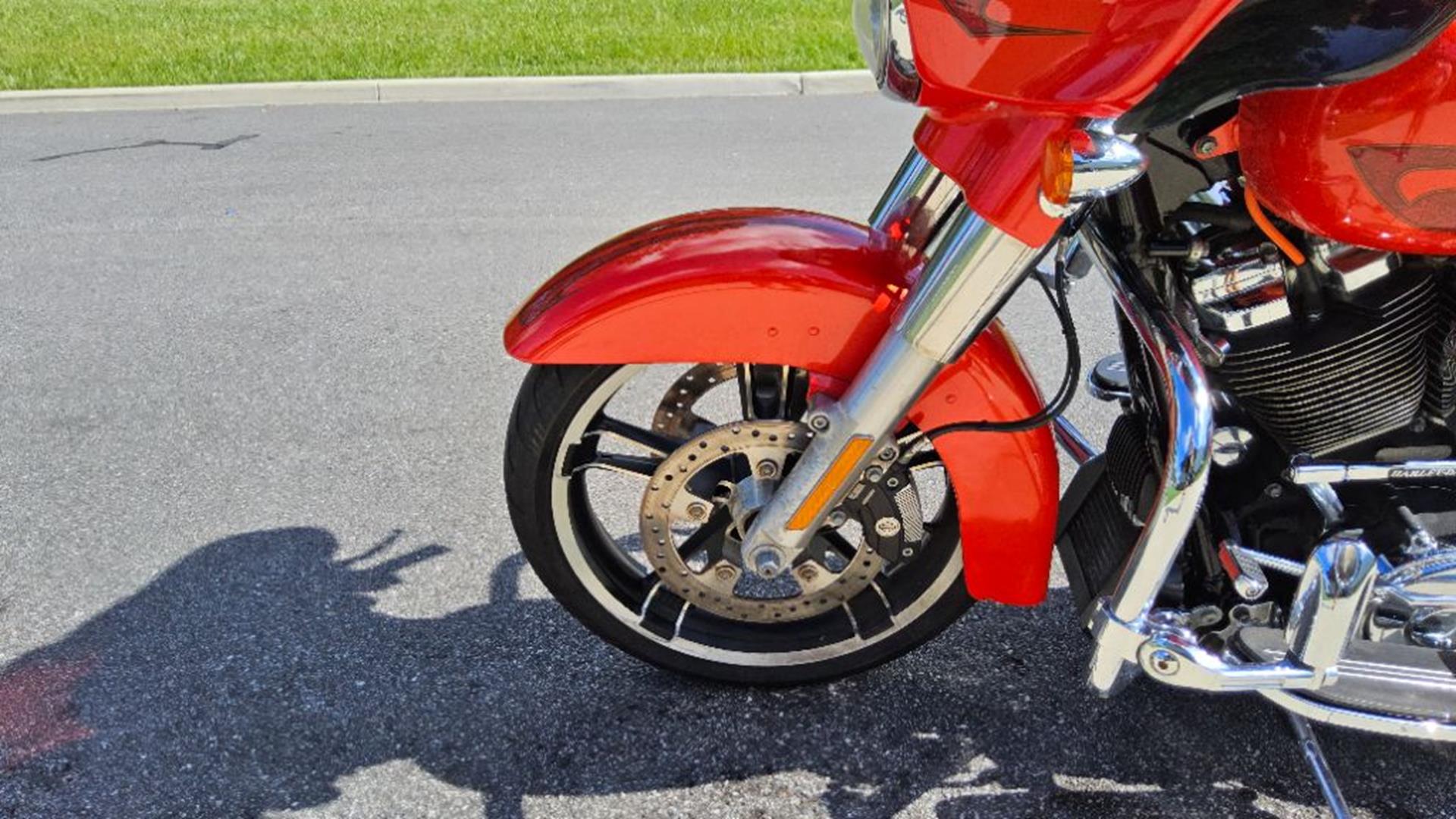 2017 Harley-Davidson Street Glide® 7