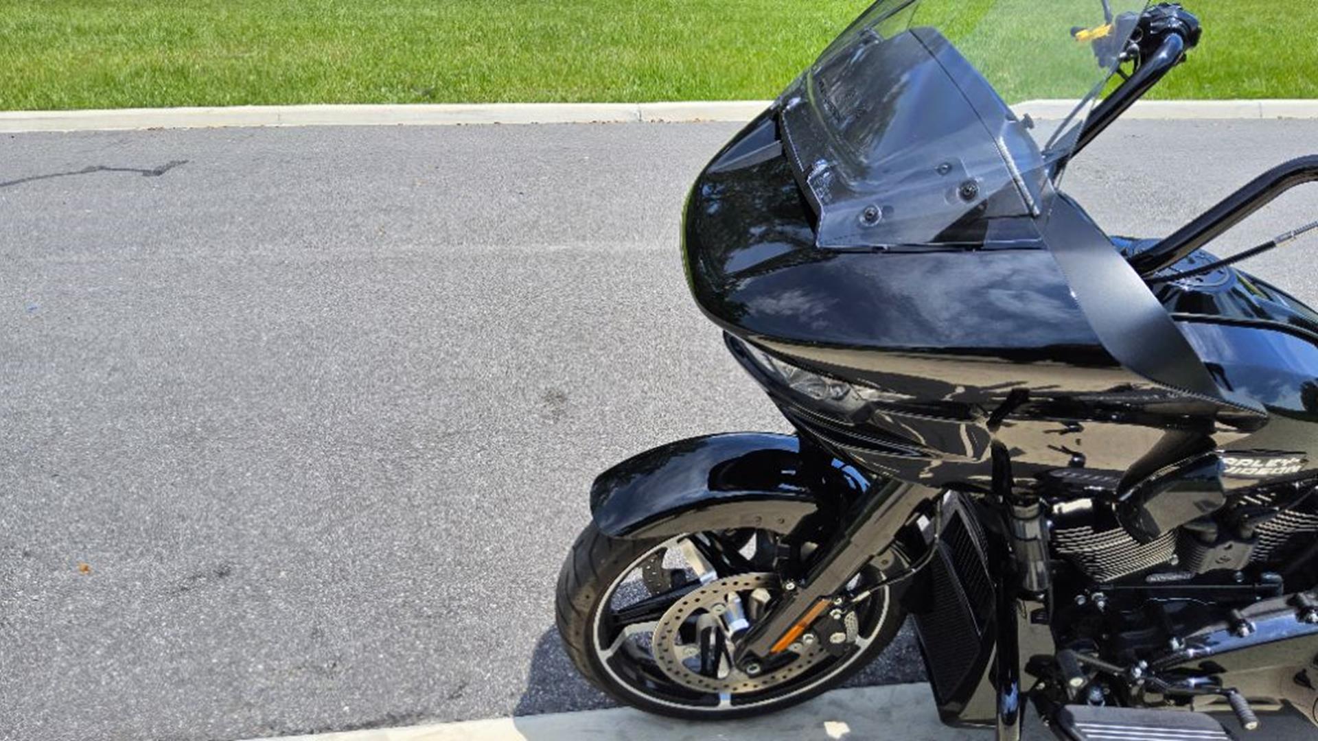 2024 Harley-Davidson Road Glide® 7