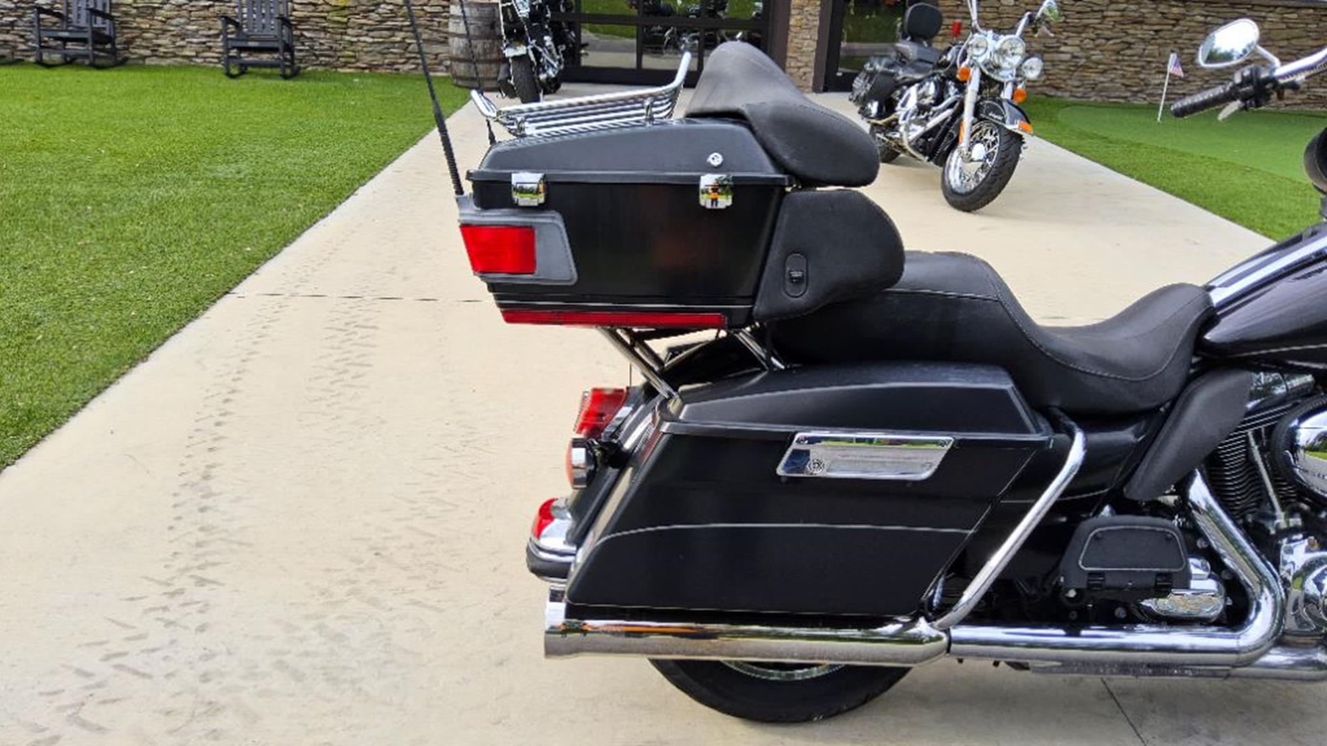 2013 Harley-Davidson Electra Glide® Ultra Limited 3