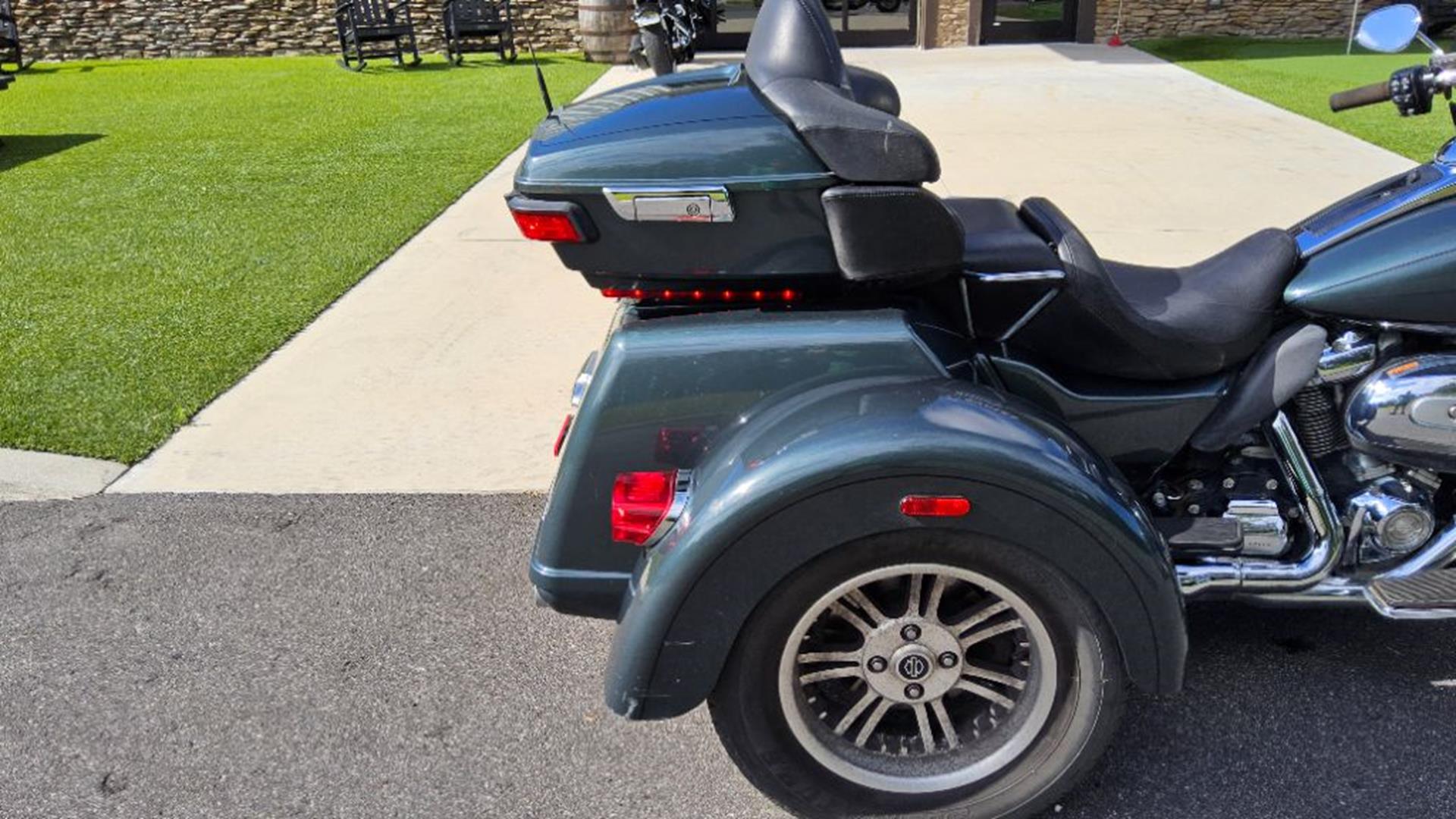 2020 Harley-Davidson Tri Glide® Ultra 3