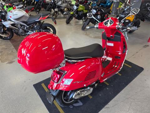 2024 Vespa GTS Super 300 in Fort Myers, Florida - Photo 6