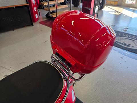 2024 Vespa GTS Super 300 in Fort Myers, Florida - Photo 15