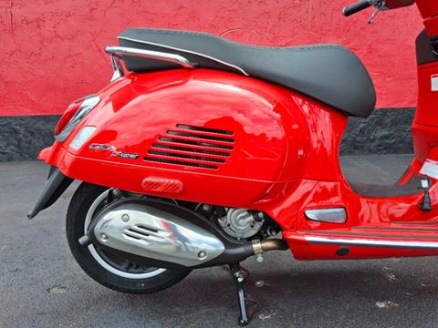 2024 Vespa GTS Super 300 in Fort Myers, Florida - Photo 3