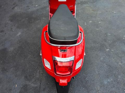 2024 Vespa GTS Super 300 in Fort Myers, Florida - Photo 10