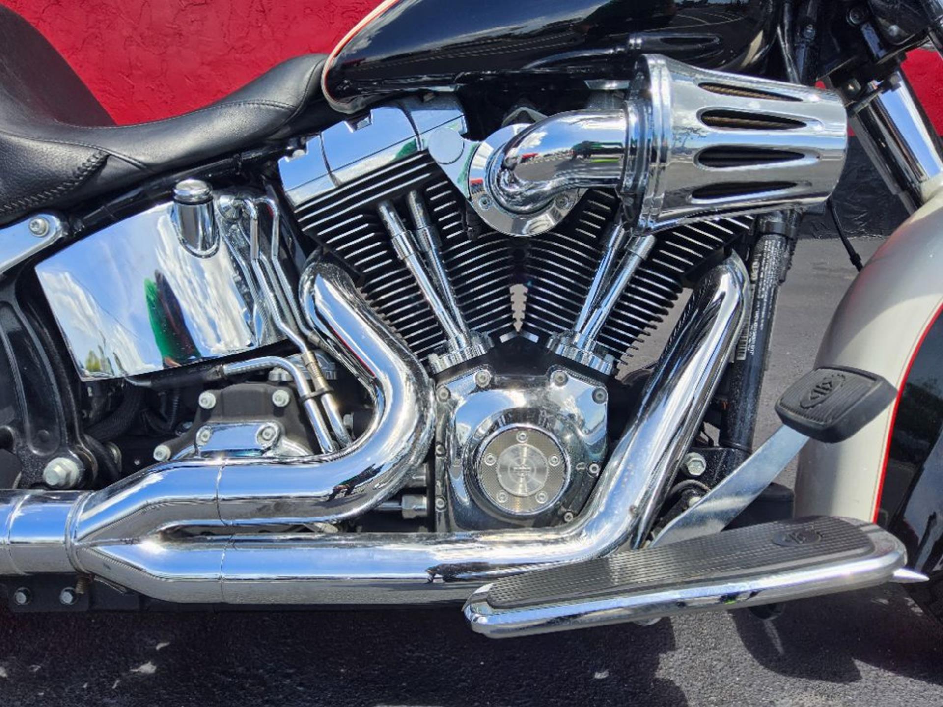 2011 Harley-Davidson Softail® Deluxe 2