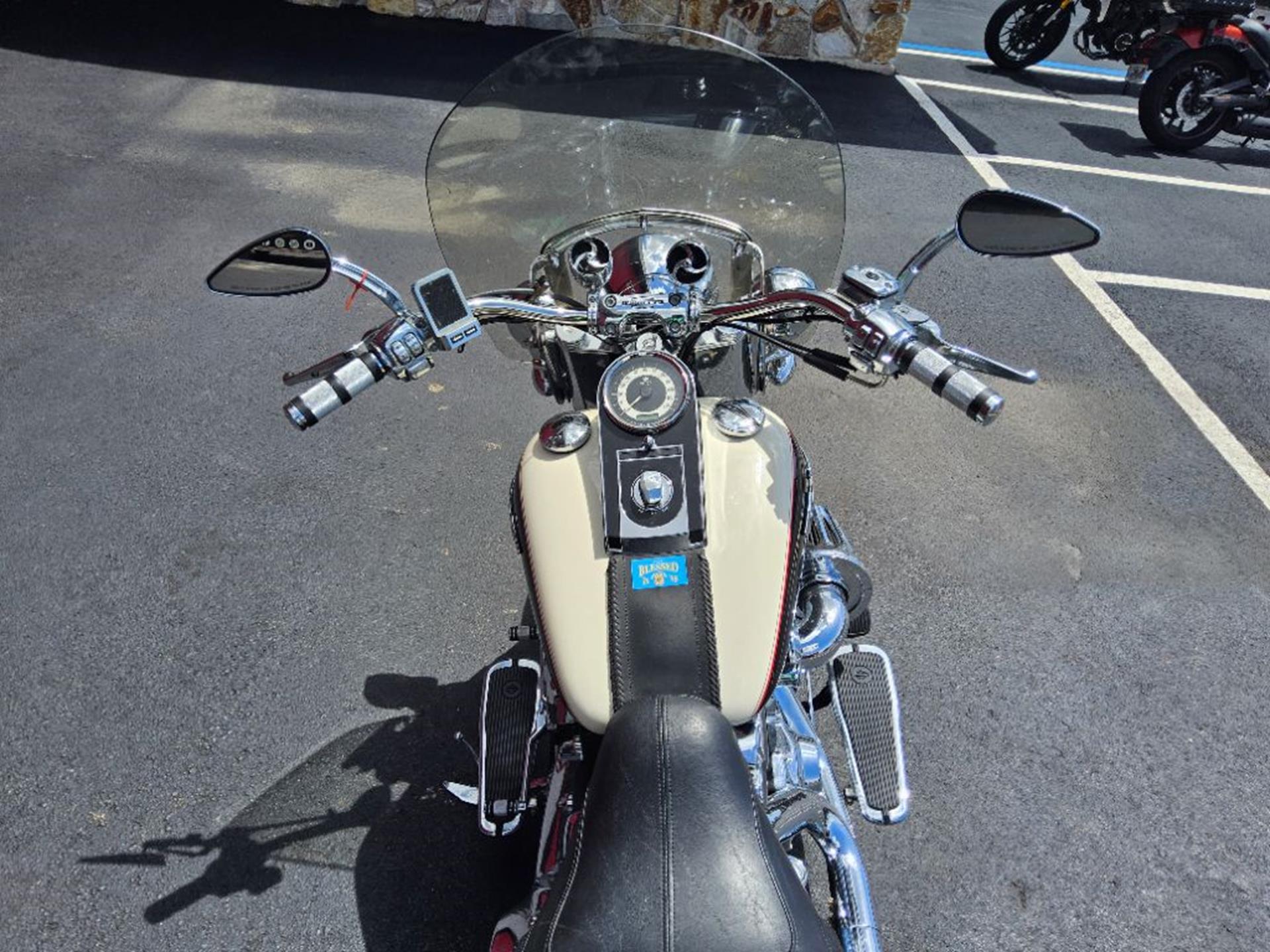 2011 Harley-Davidson Softail® Deluxe 7