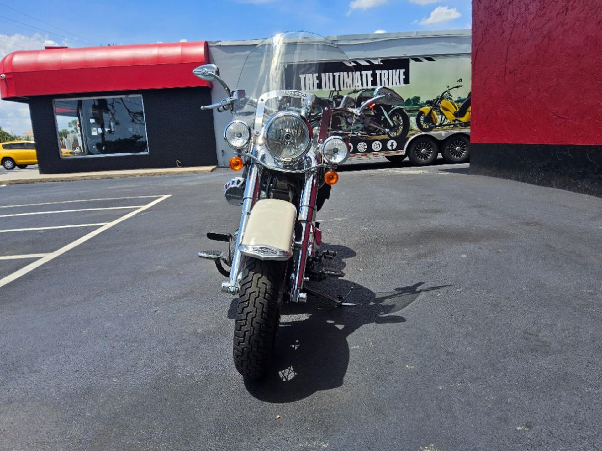 2011 Harley-Davidson Softail® Deluxe 9