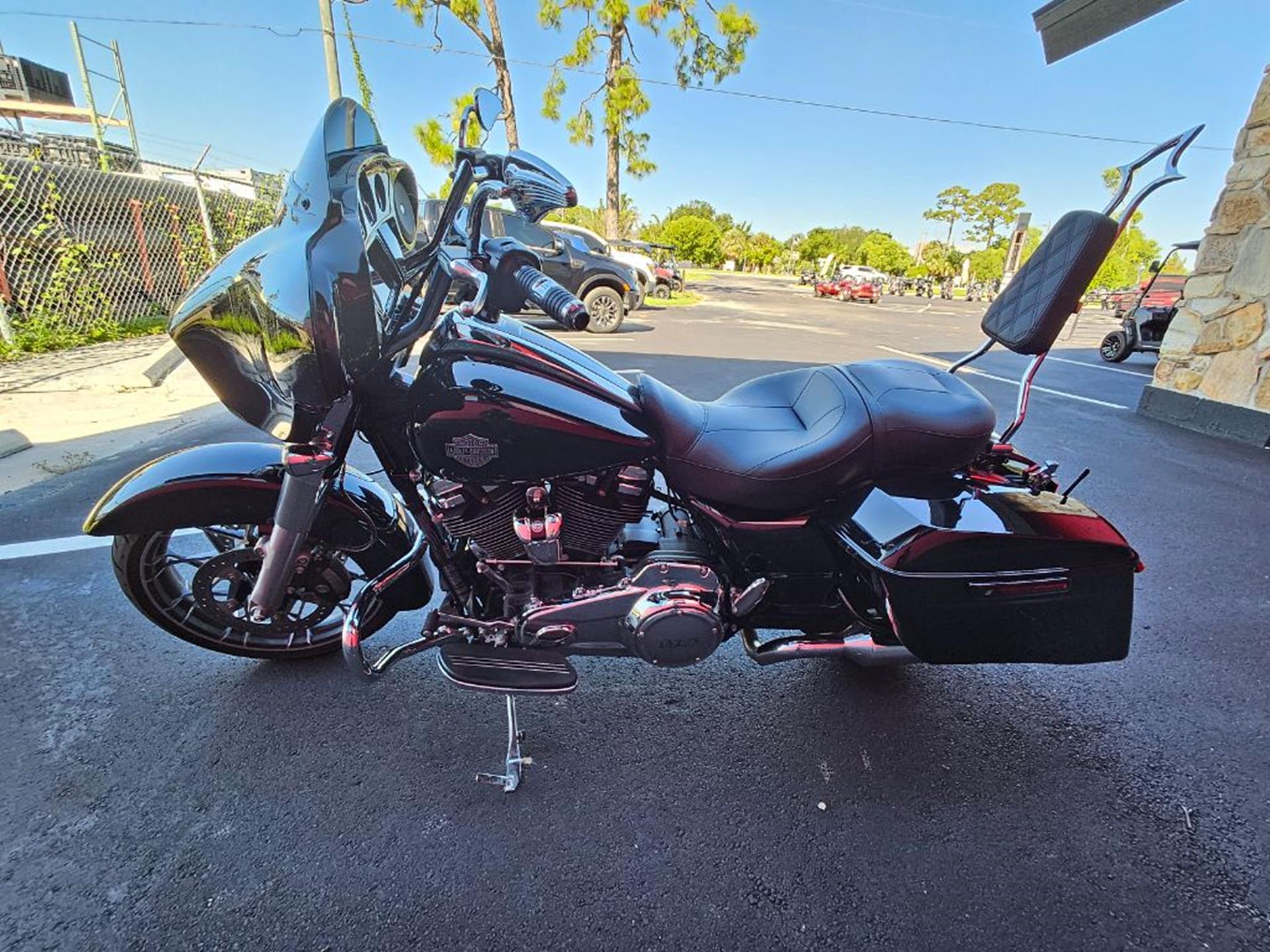 2021 Harley-Davidson Street Glide® Special 7