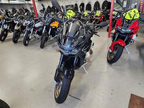 2024 Moto Guzzi V100 Mandello in Fort Myers, Florida - Photo 7