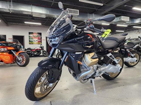 2024 Moto Guzzi V100 Mandello in Fort Myers, Florida - Photo 9