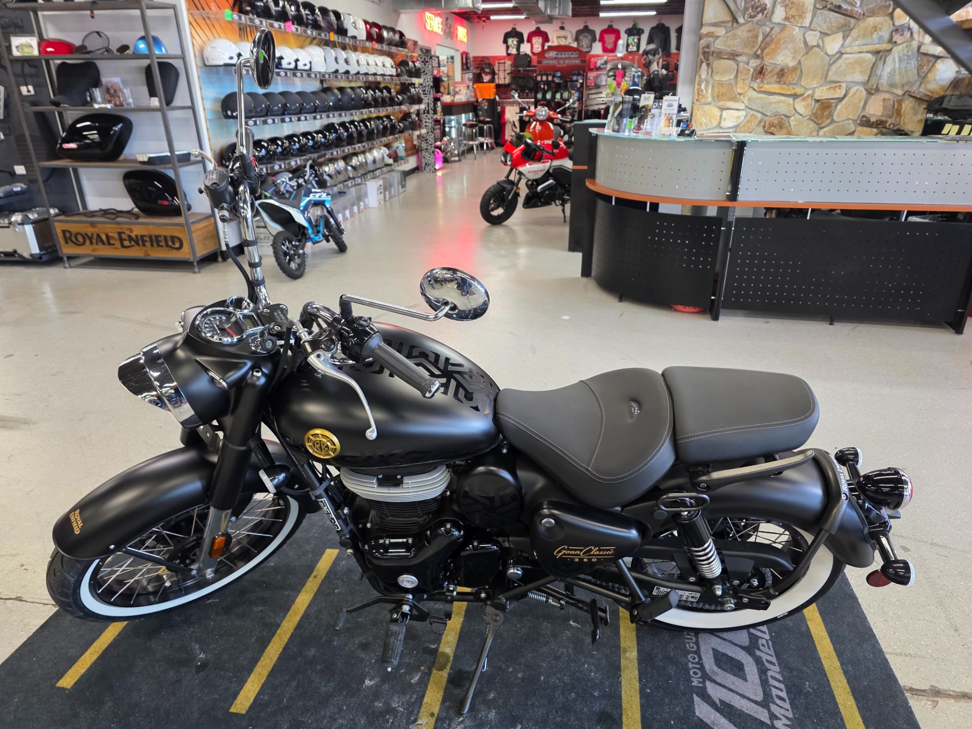 2026 Royal Enfield GOAN CLASSIC 350 in Fort Myers, Florida - Photo 15