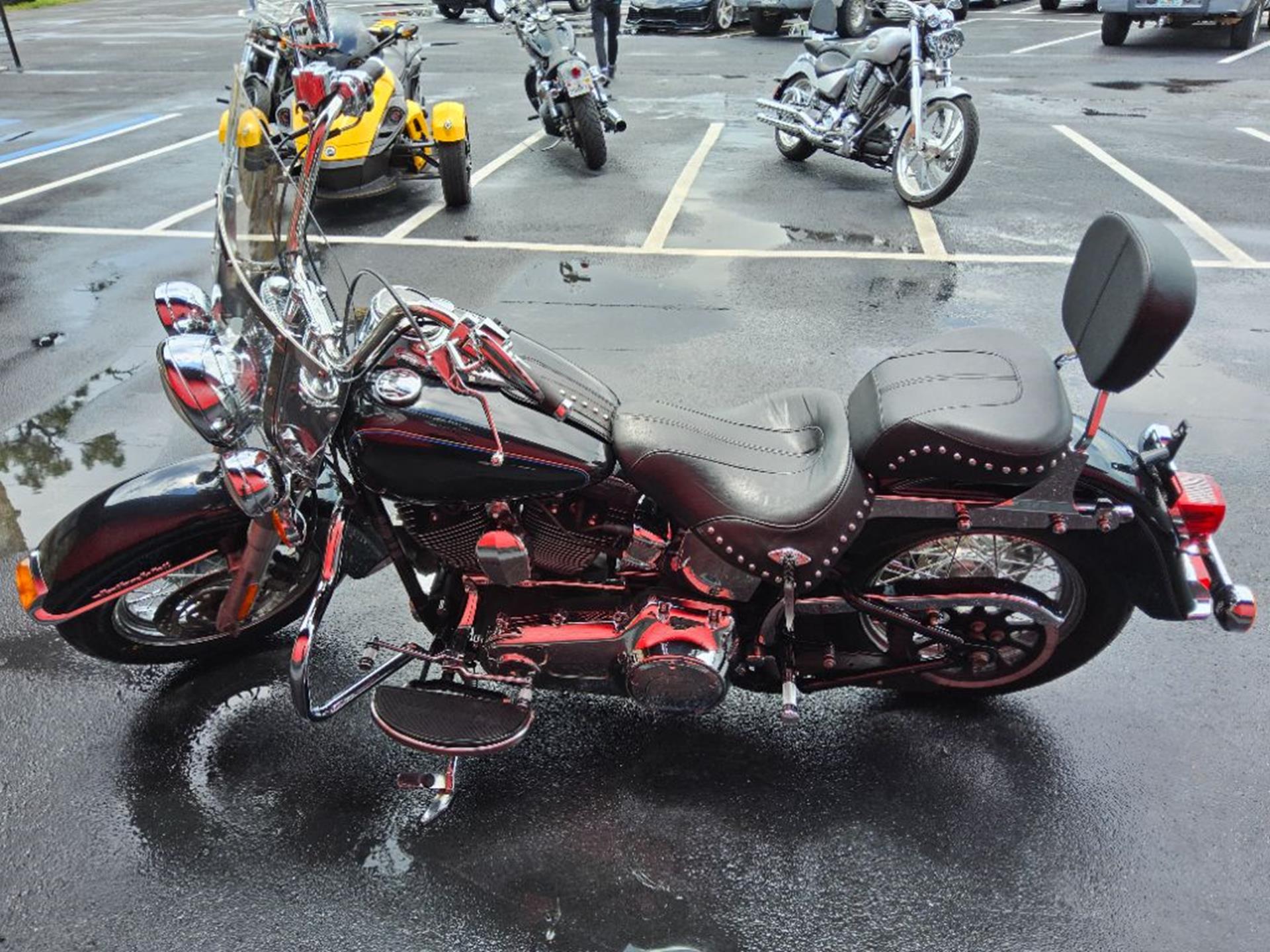 2014 Harley-Davidson Heritage Softail® Classic 6