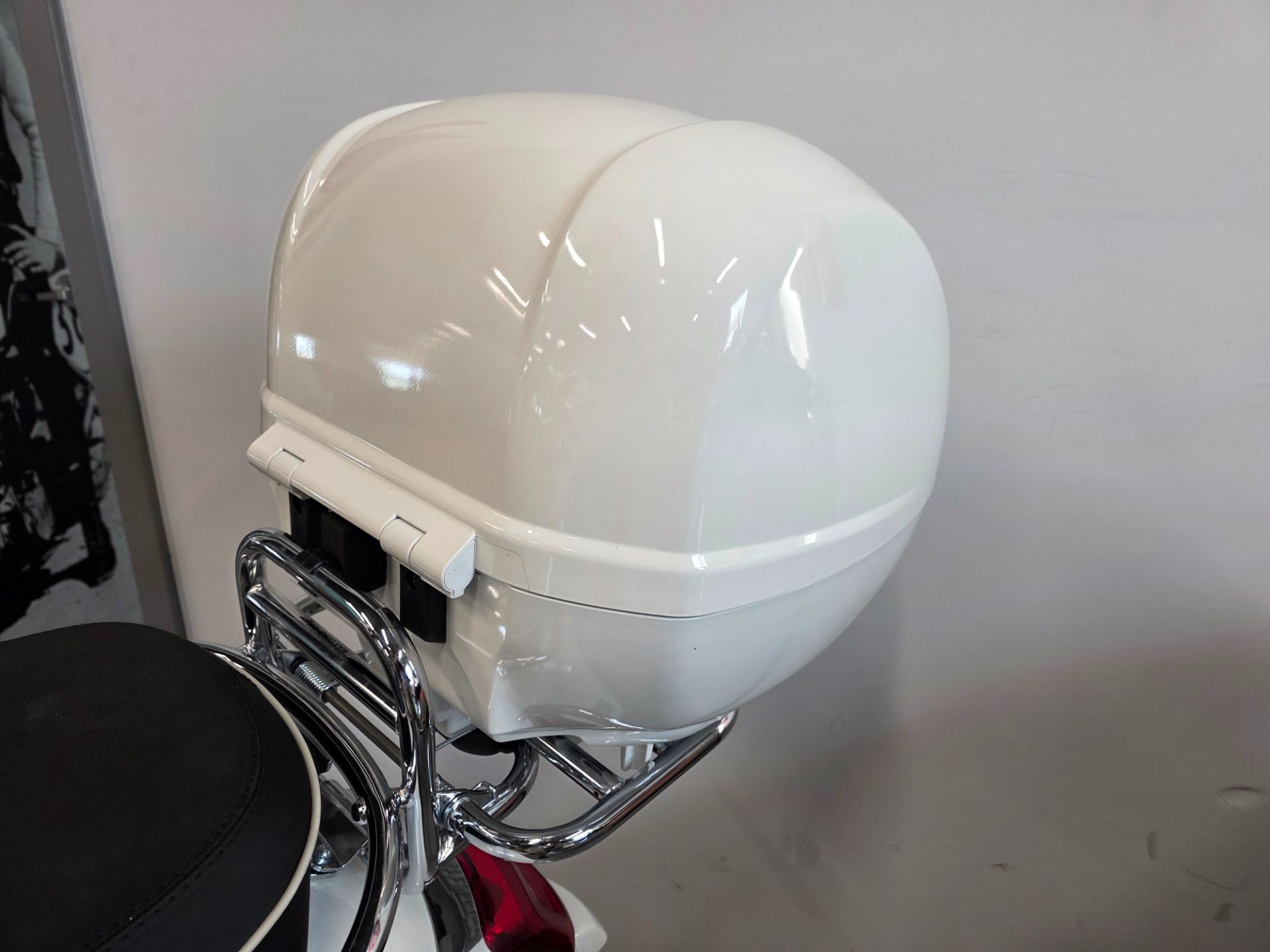 2024 Vespa GTS Super 300 Sport in Fort Myers, Florida - Photo 5