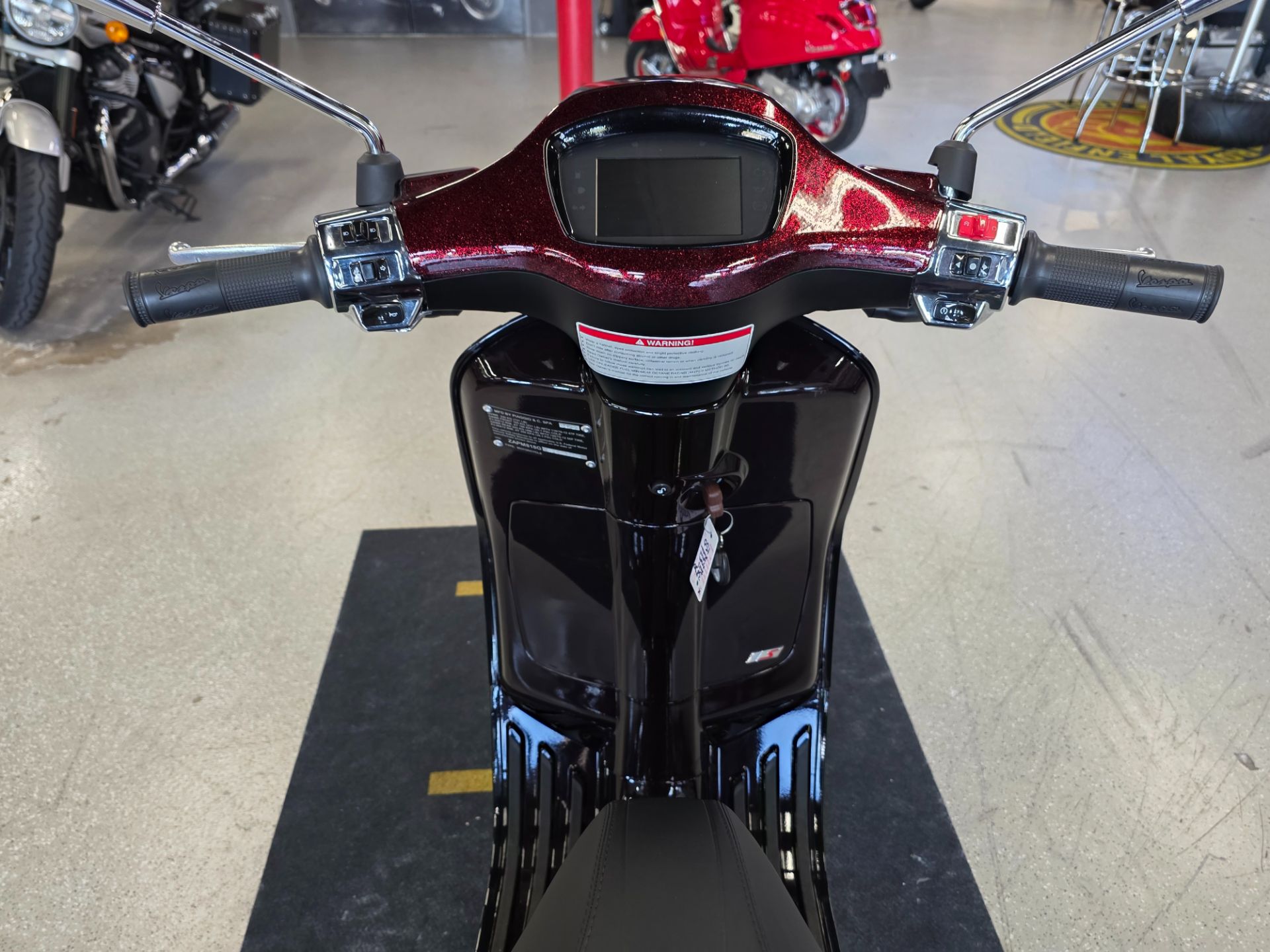 2023 Vespa Primavera 150 in Fort Myers, Florida - Photo 17