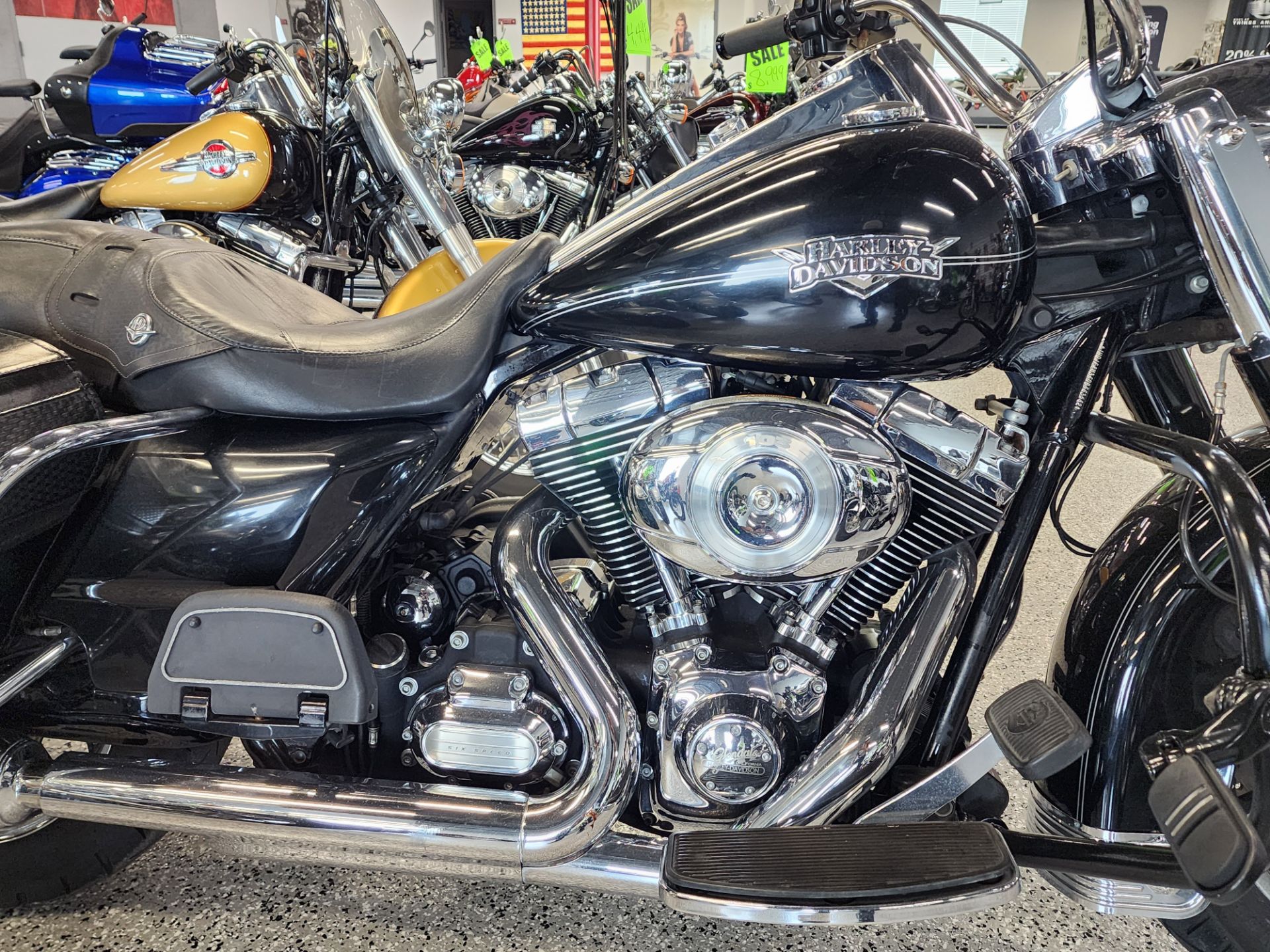 2013 Harley-Davidson Road King® Classic in Fort Myers, Florida - Photo 11