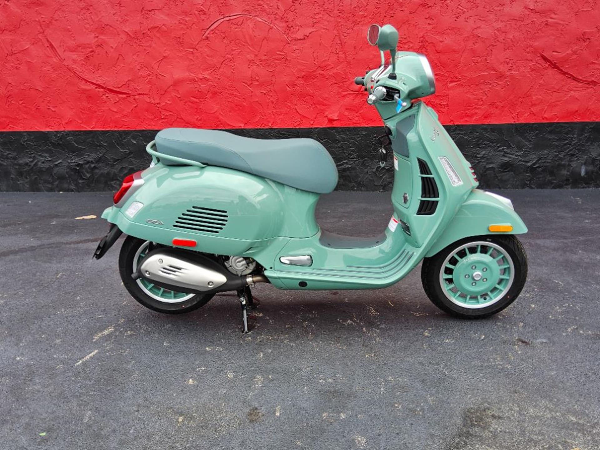 2027 Vespa GTS 310 80th for sale 1290238