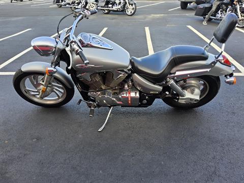 2004 Honda VTX1300C in Fort Myers, Florida - Photo 5