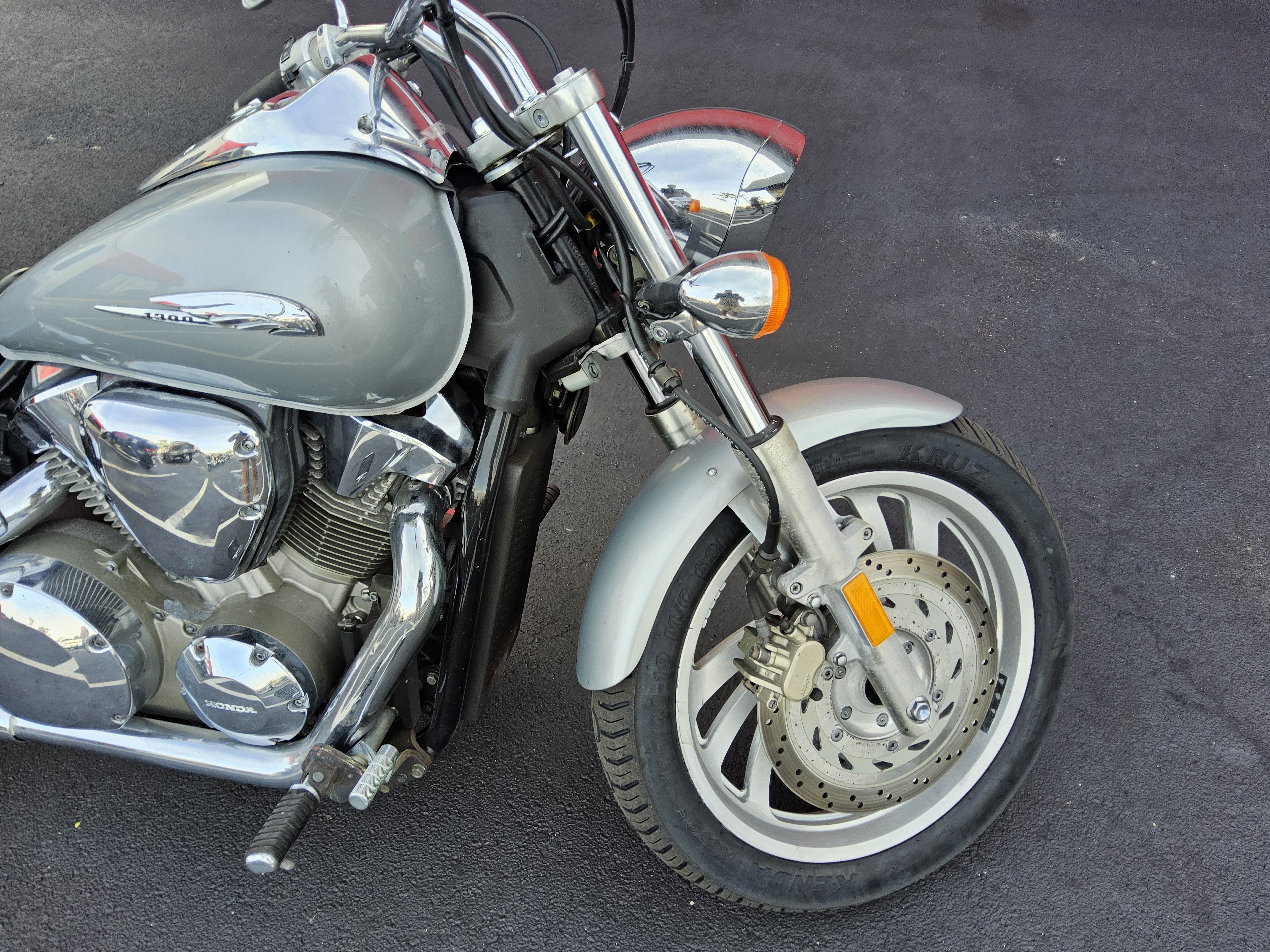2004 Honda VTX1300C in Fort Myers, Florida - Photo 10