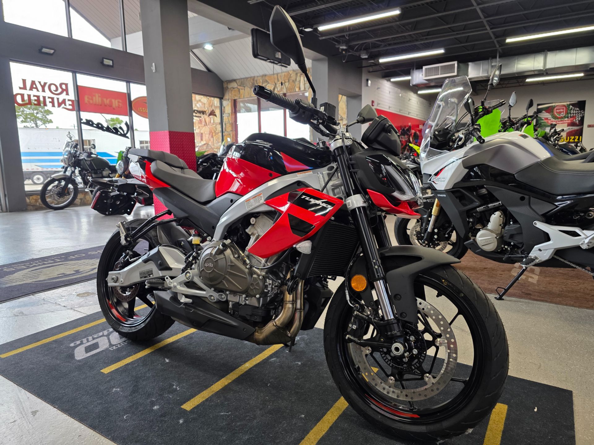 2026 Aprilia RS457 TUONO in Fort Myers, Florida - Photo 2