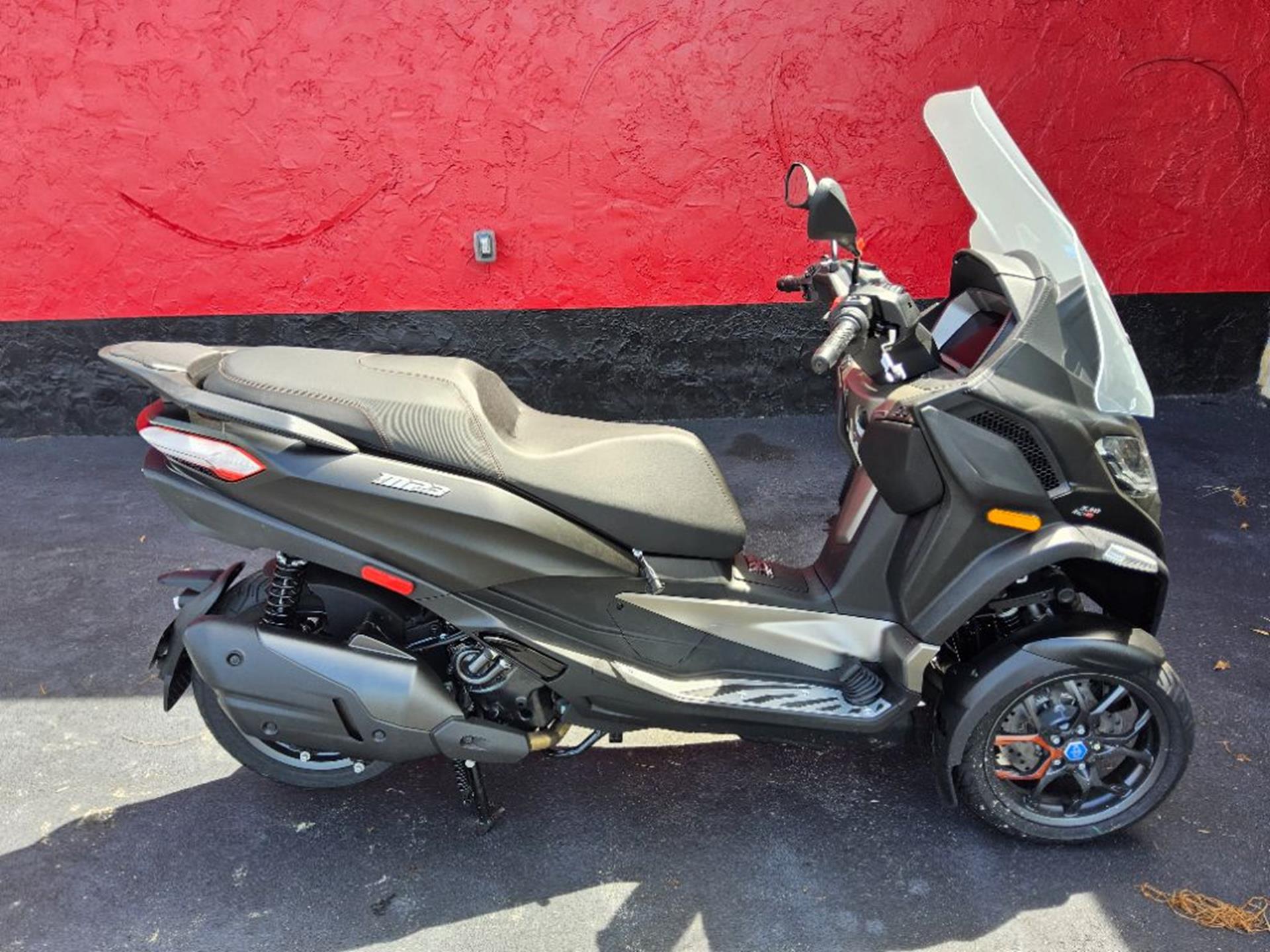 2025 Piaggio MP3 530 Exclusive for sale 1274382