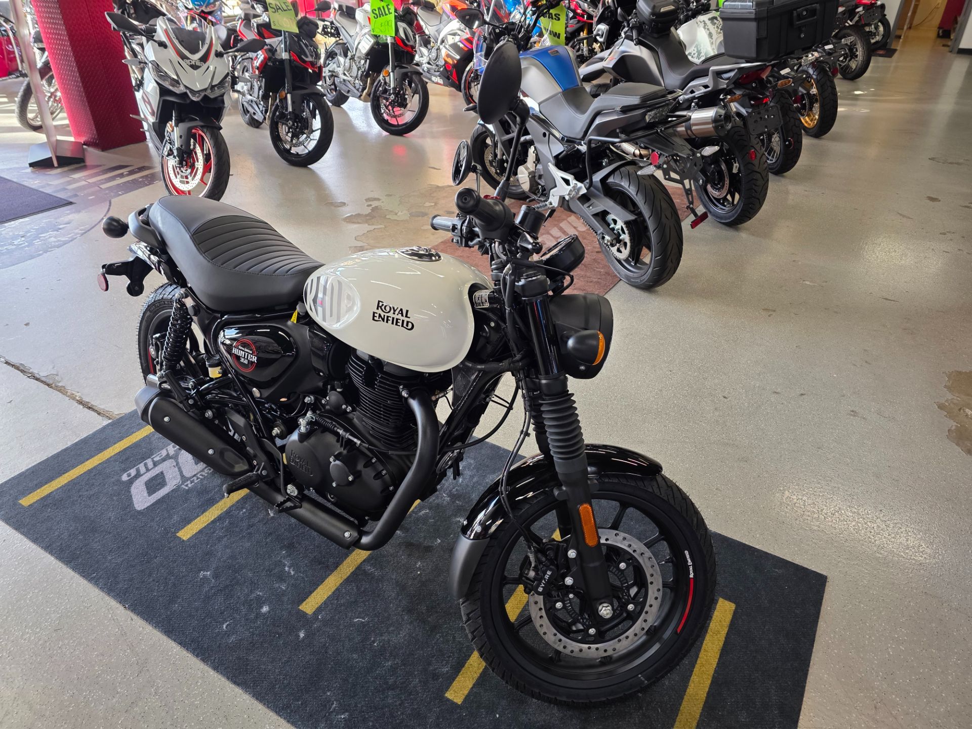 2024 Royal Enfield Hunter 350 in Fort Myers, Florida - Photo 2