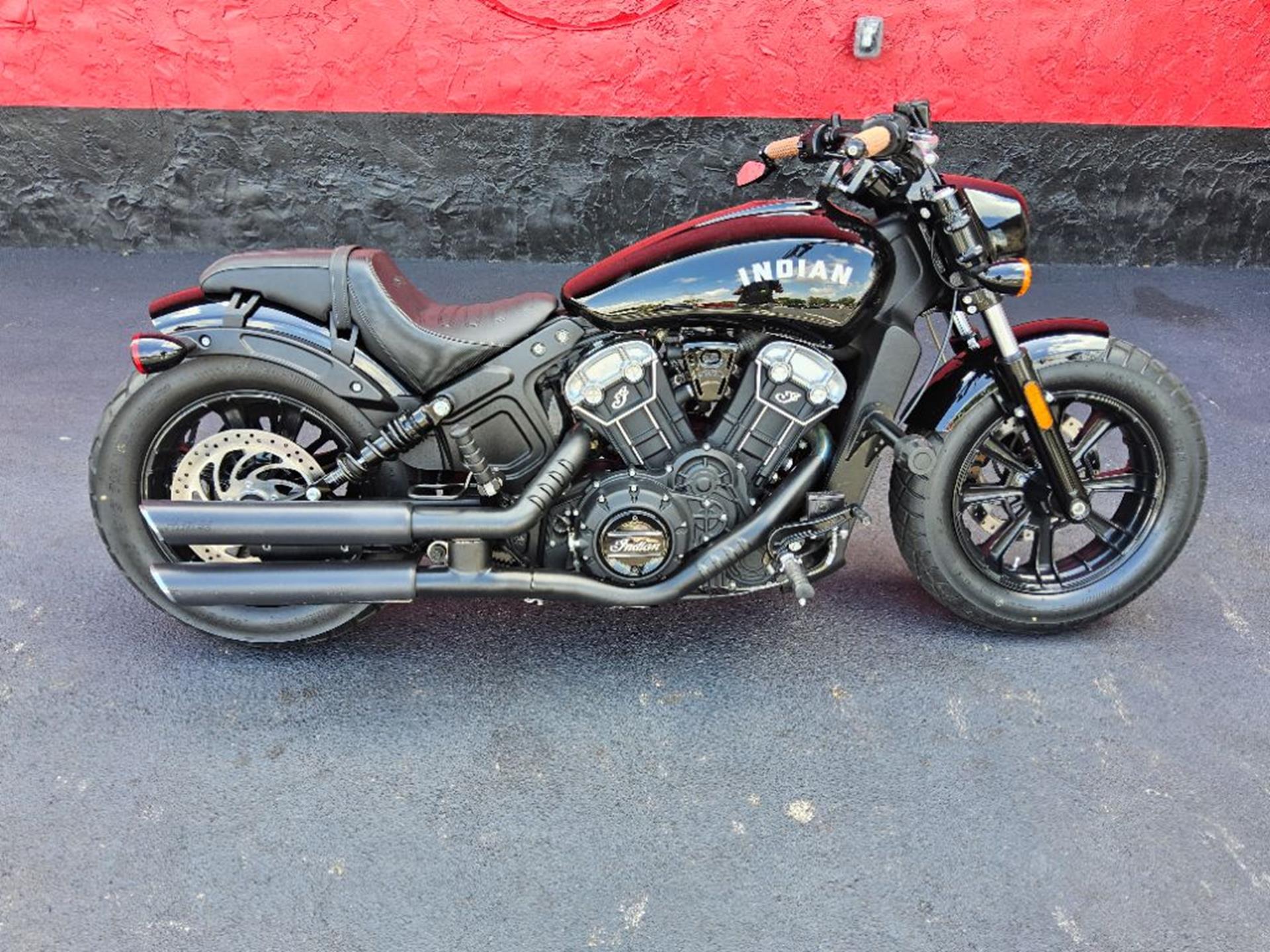 2018  Scout® Bobber 1