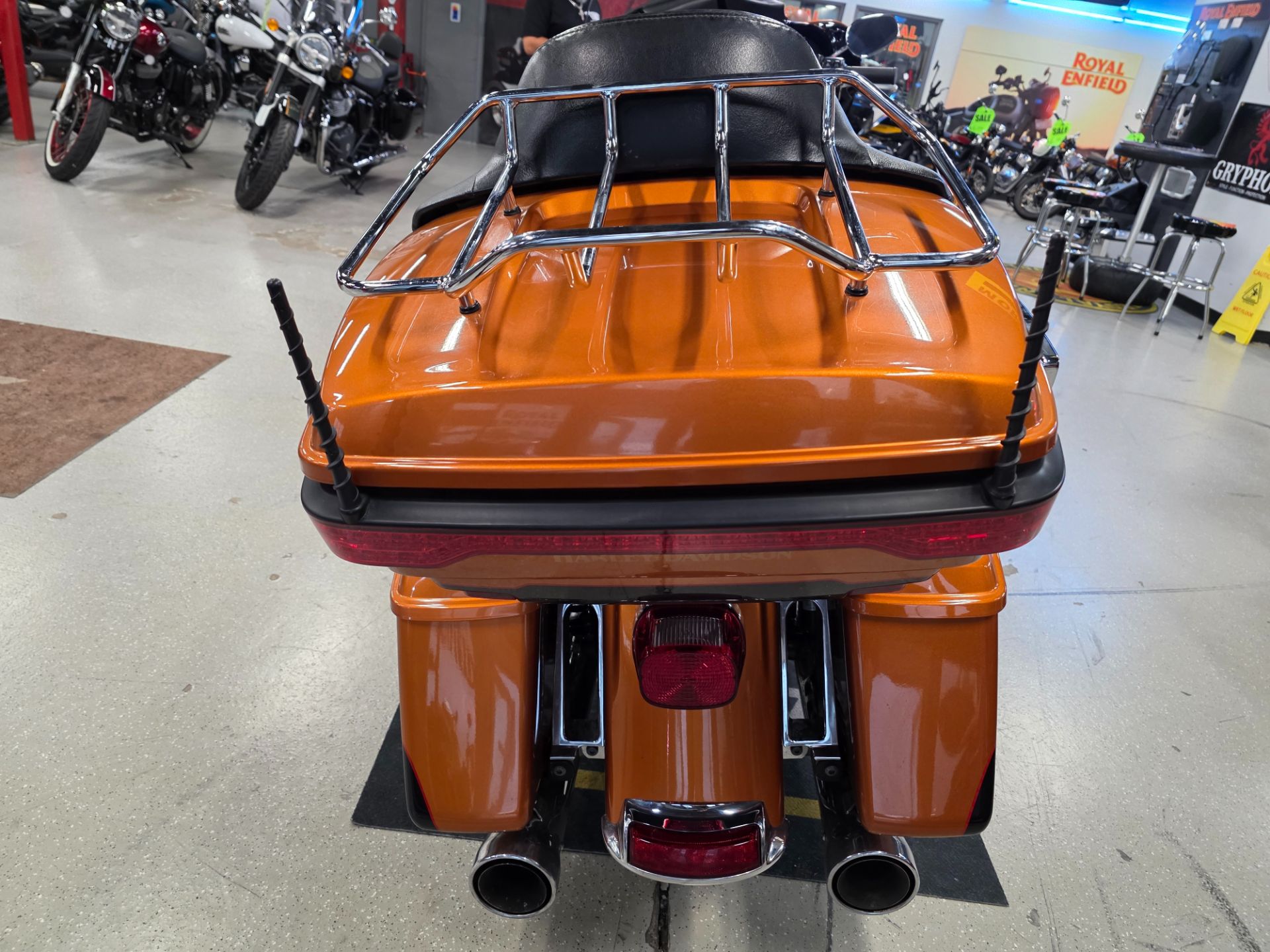 2015 Harley-Davidson Electra Glide® Ultra Classic® in Fort Myers, Florida - Photo 8