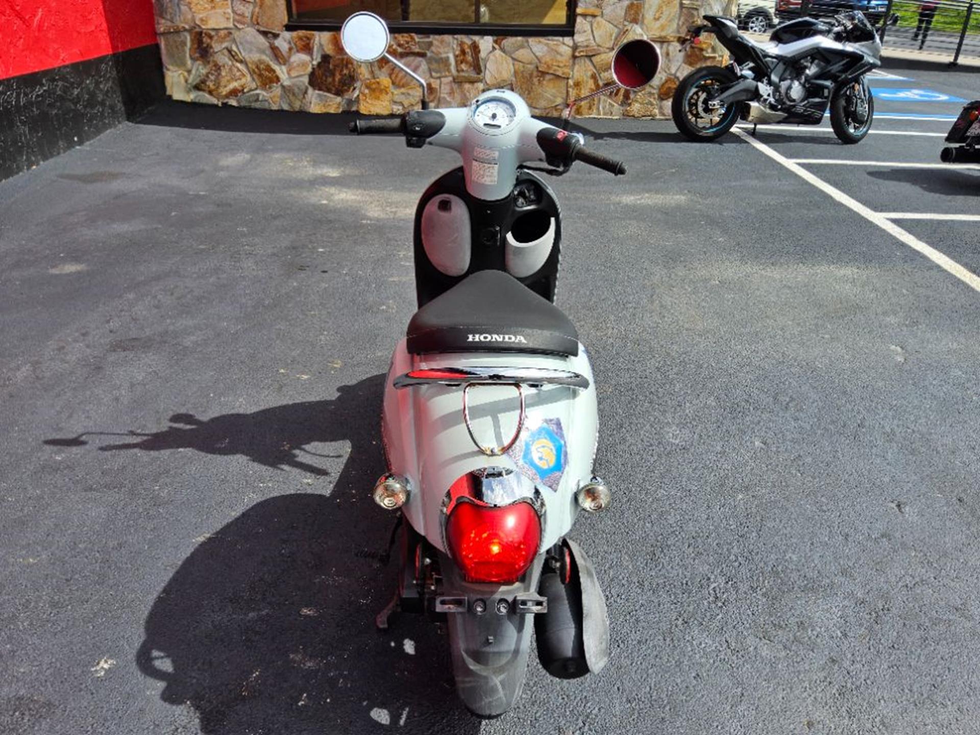 2020 Honda Metropolitan 7