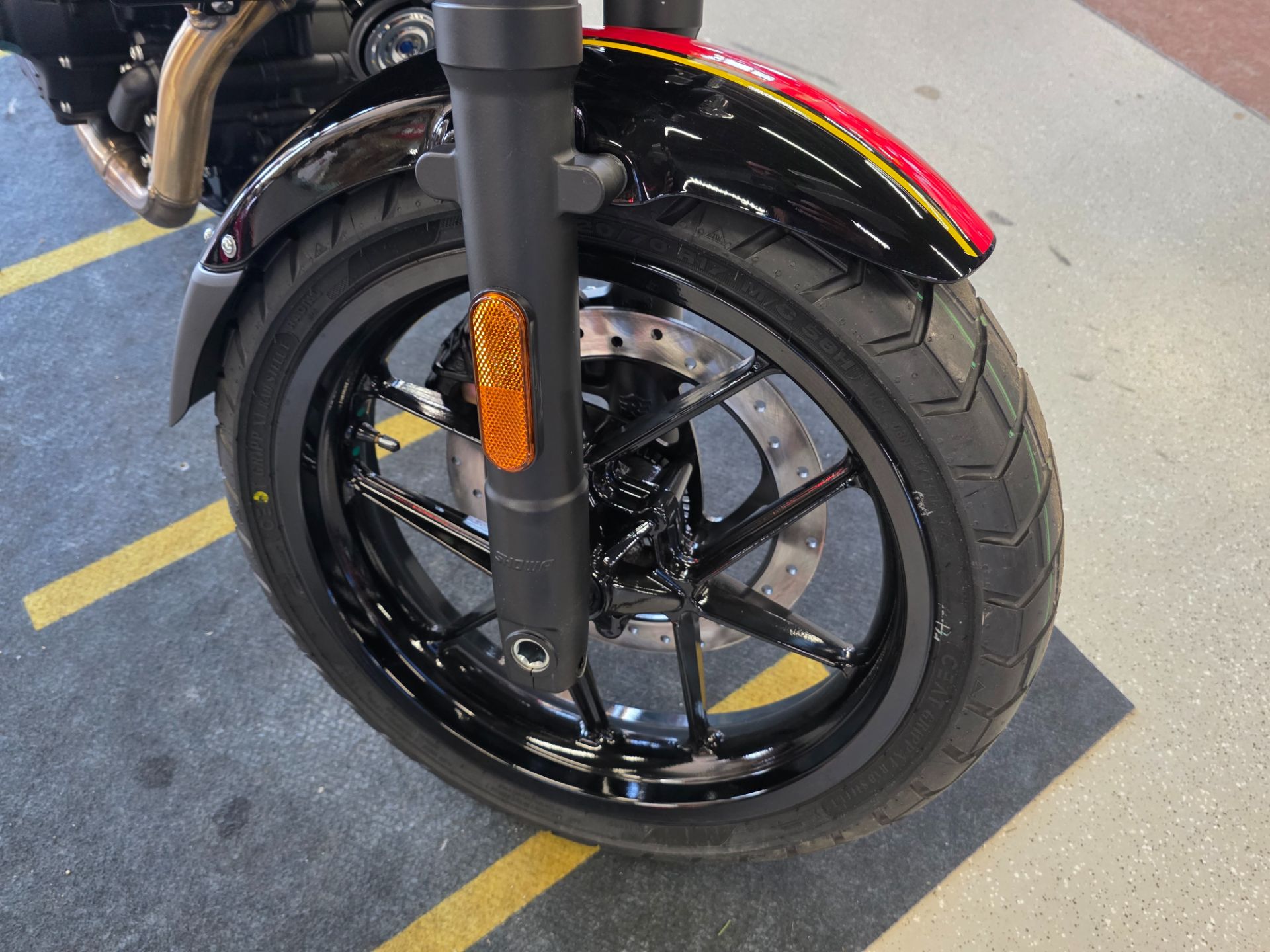 2026 Royal Enfield GUERILLA 450 in Fort Myers, Florida - Photo 4