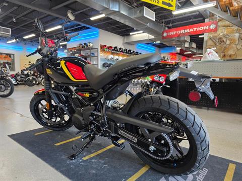 2026 Royal Enfield GUERILLA 450 in Fort Myers, Florida - Photo 14