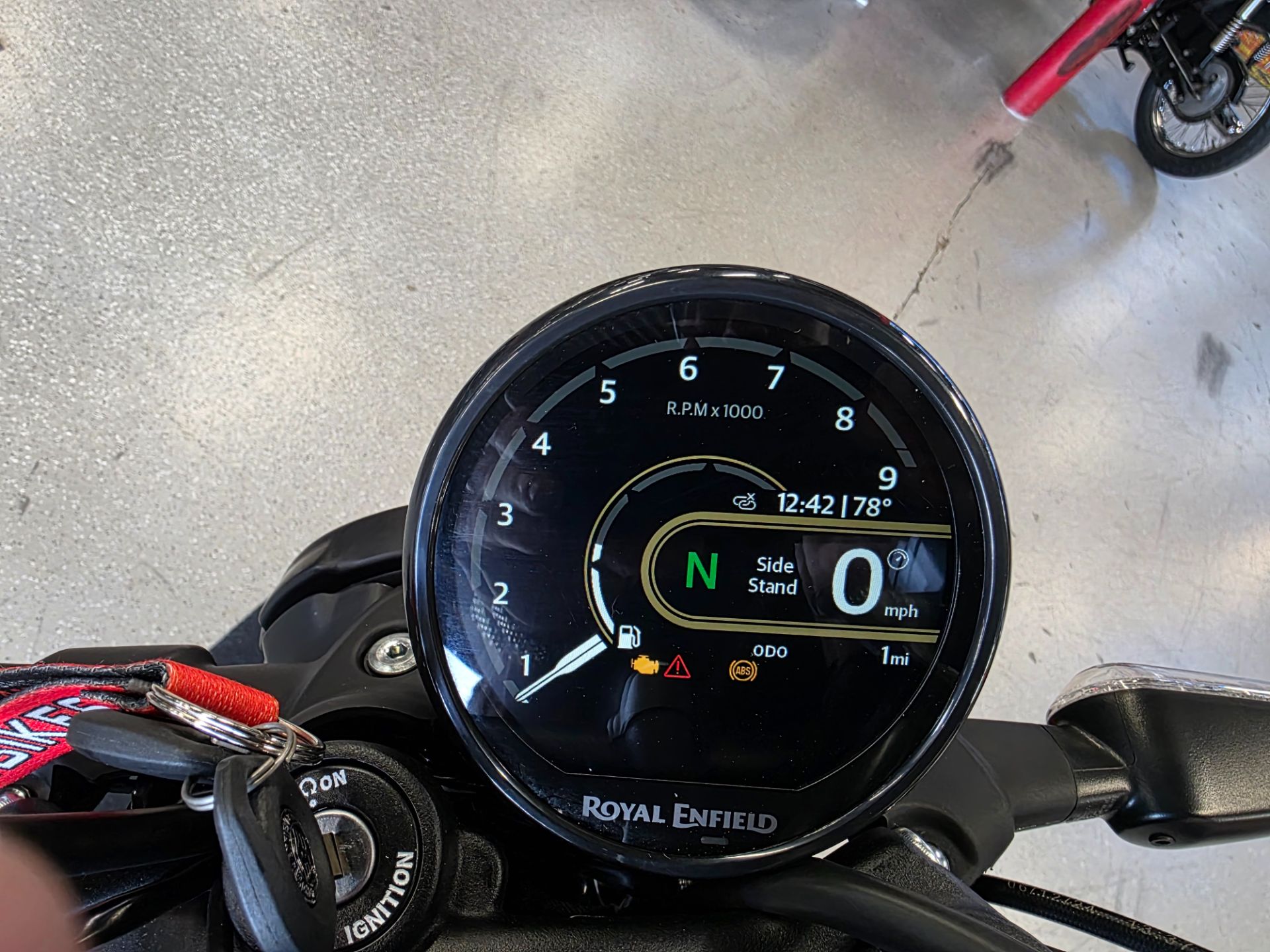 2026 Royal Enfield GUERILLA 450 in Fort Myers, Florida - Photo 23