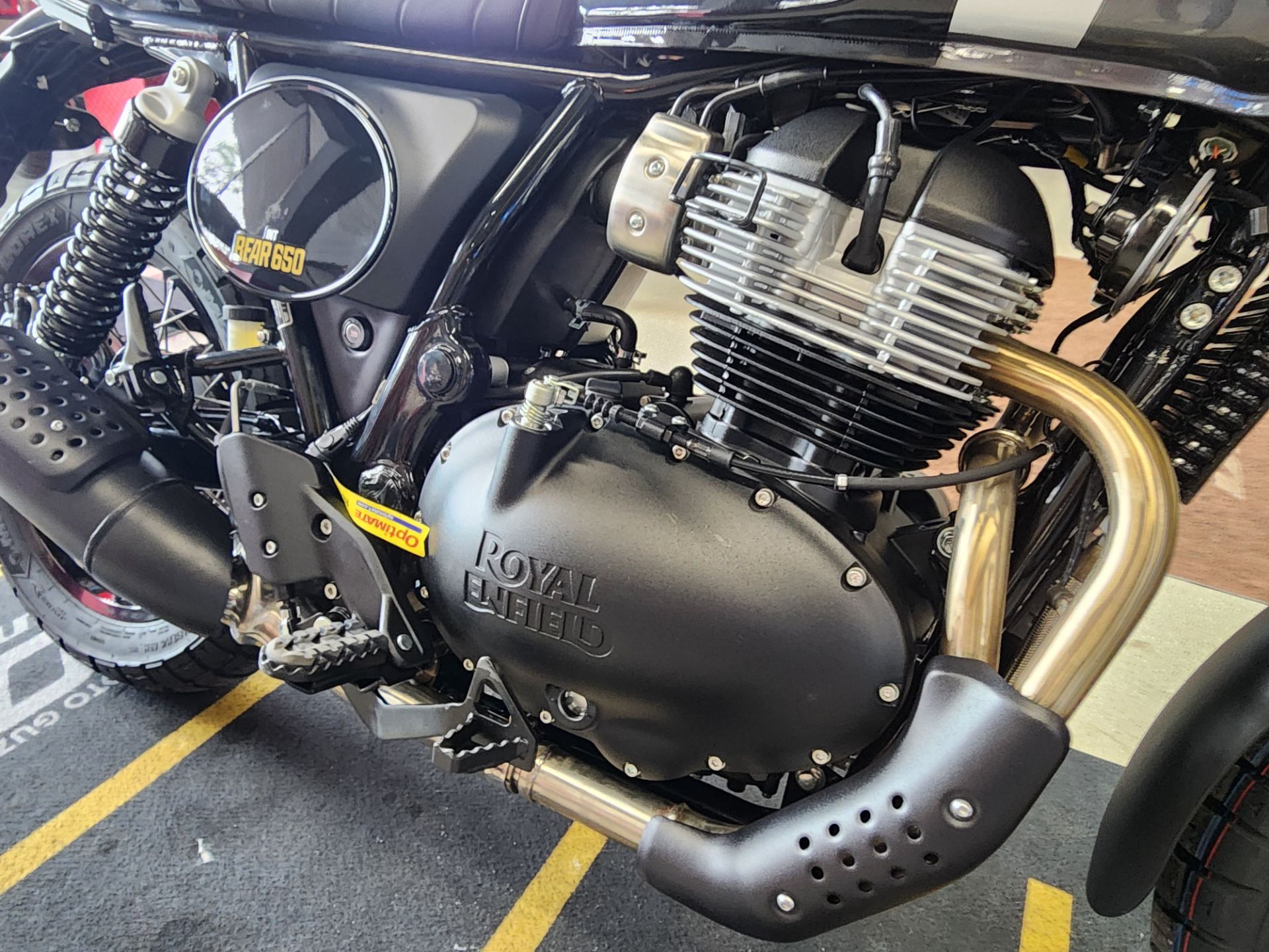 2025 Royal Enfield BEAR 650 in Fort Myers, Florida - Photo 20