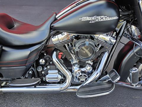 2016 Harley-Davidson Street Glide® Special in Fort Myers, Florida - Photo 2