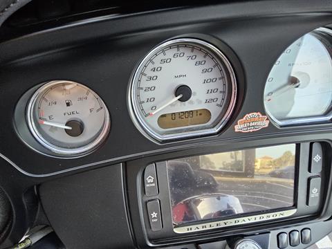 2016 Harley-Davidson Street Glide® Special in Fort Myers, Florida - Photo 7