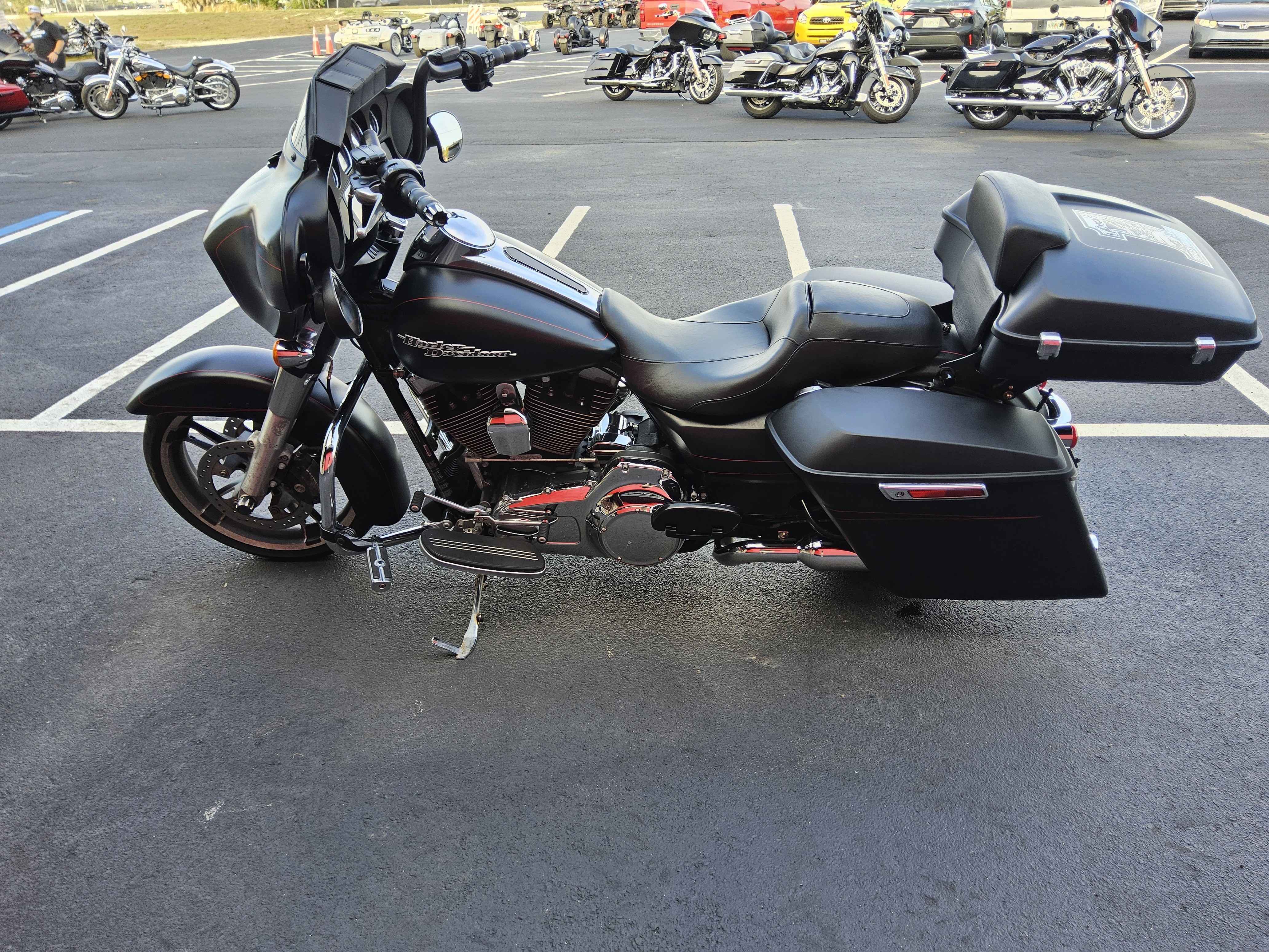 2016 Harley-Davidson Street Glide® Special in Fort Myers, Florida - Photo 13